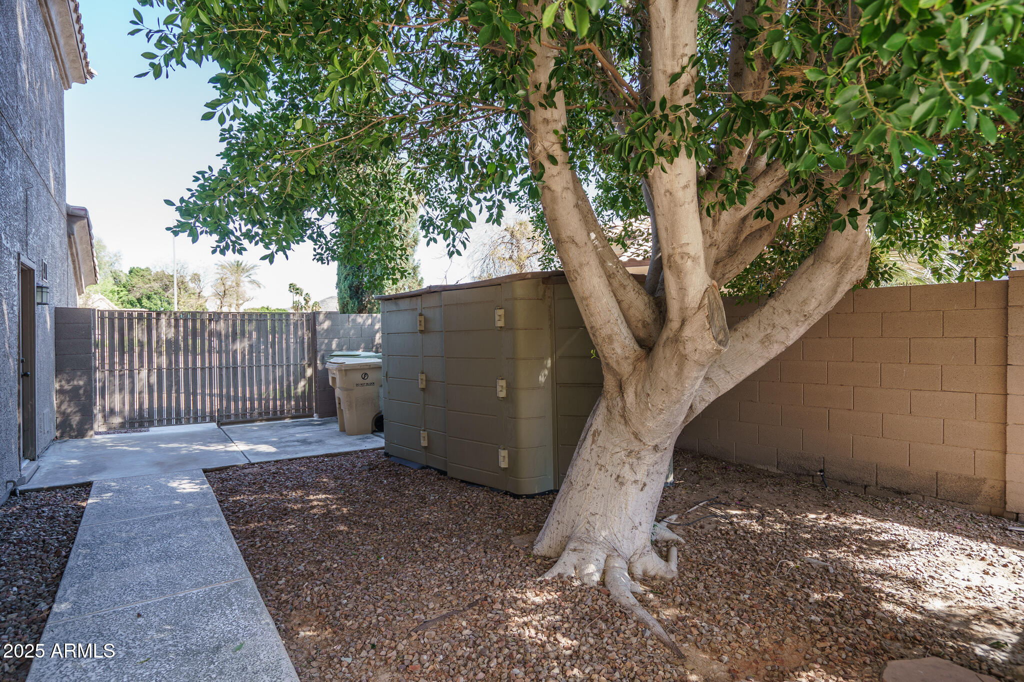 5951 W IRMA Lane