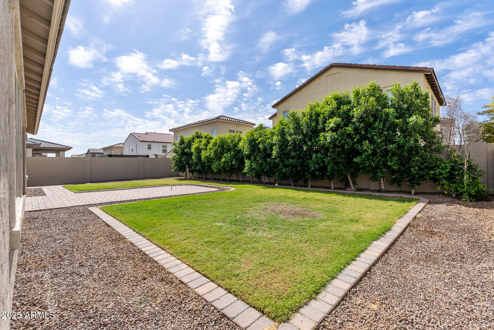 18929 W WINDSOR Boulevard