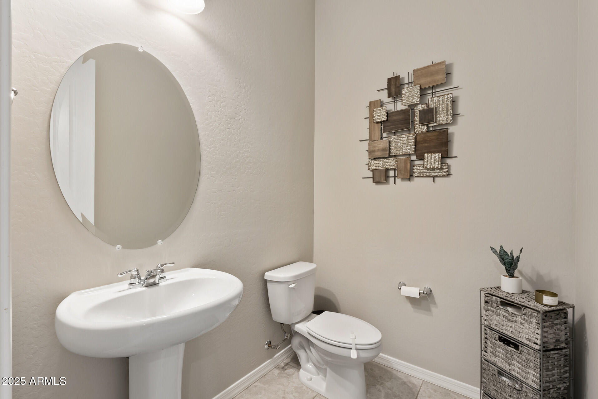 18929 W WINDSOR Boulevard