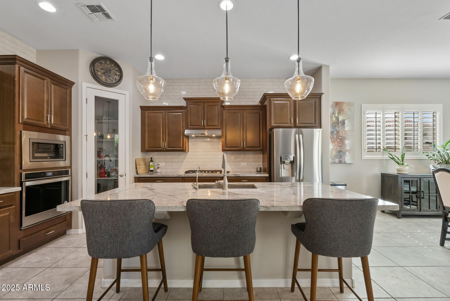 18929 W WINDSOR Boulevard