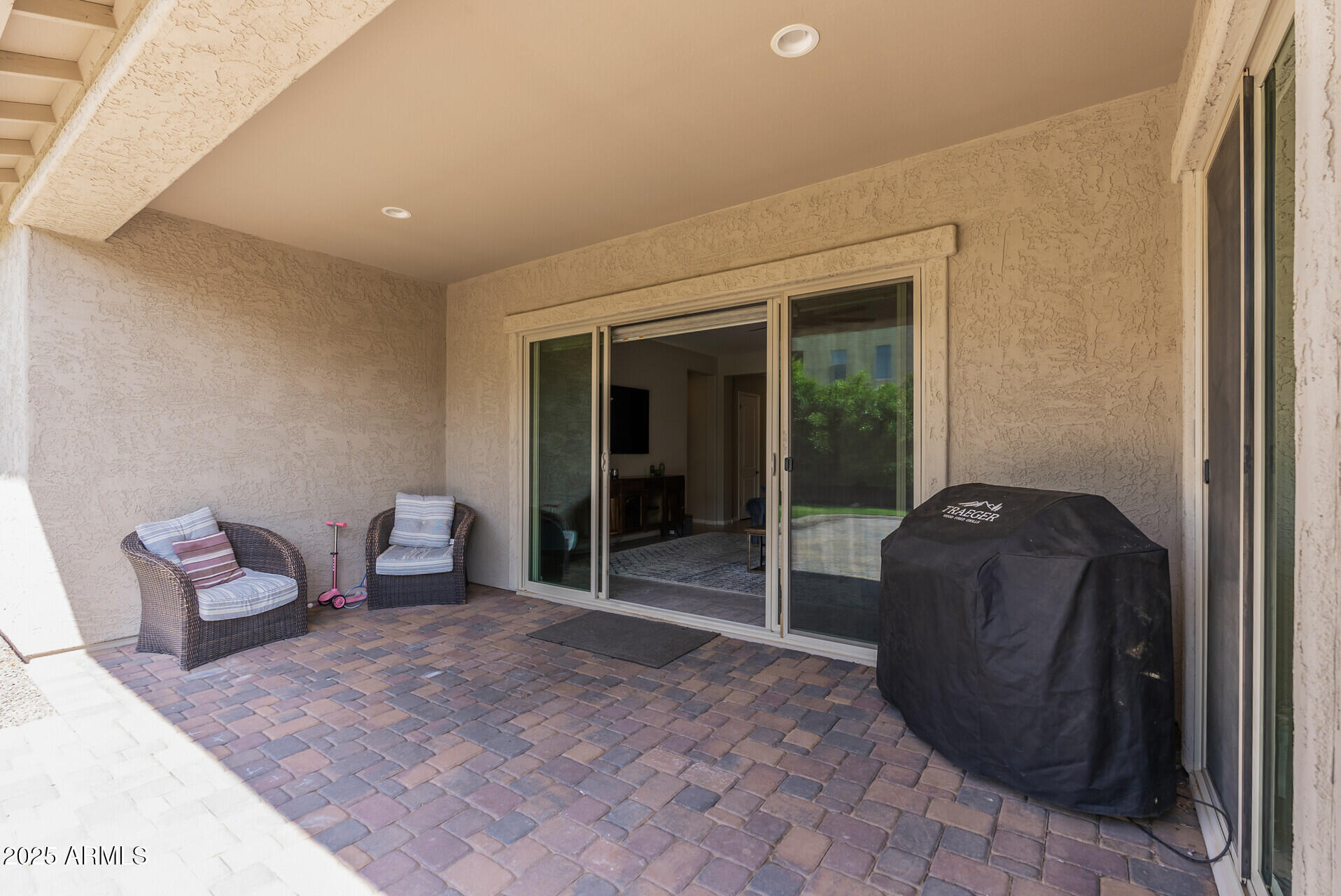 18929 W WINDSOR Boulevard