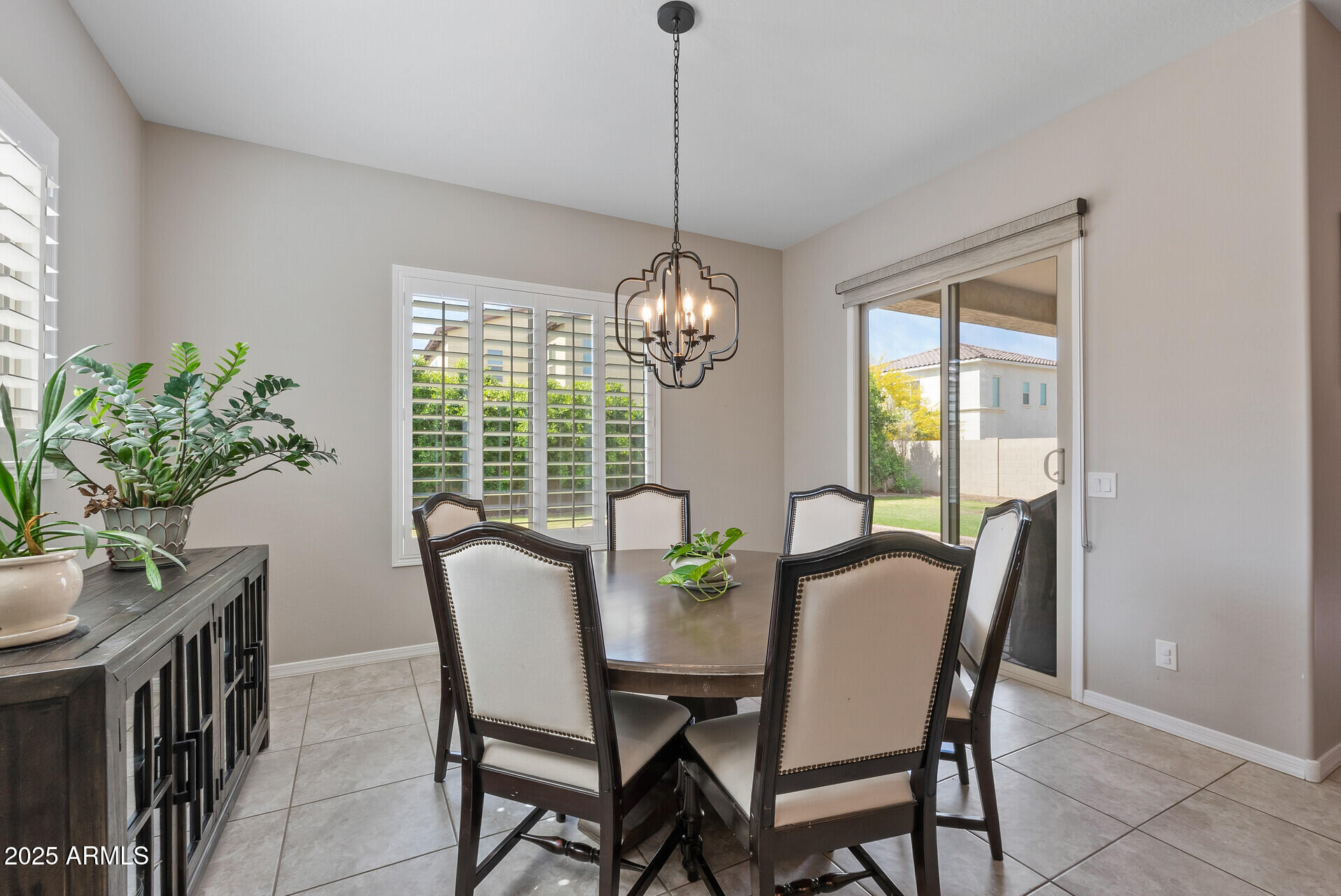 18929 W WINDSOR Boulevard