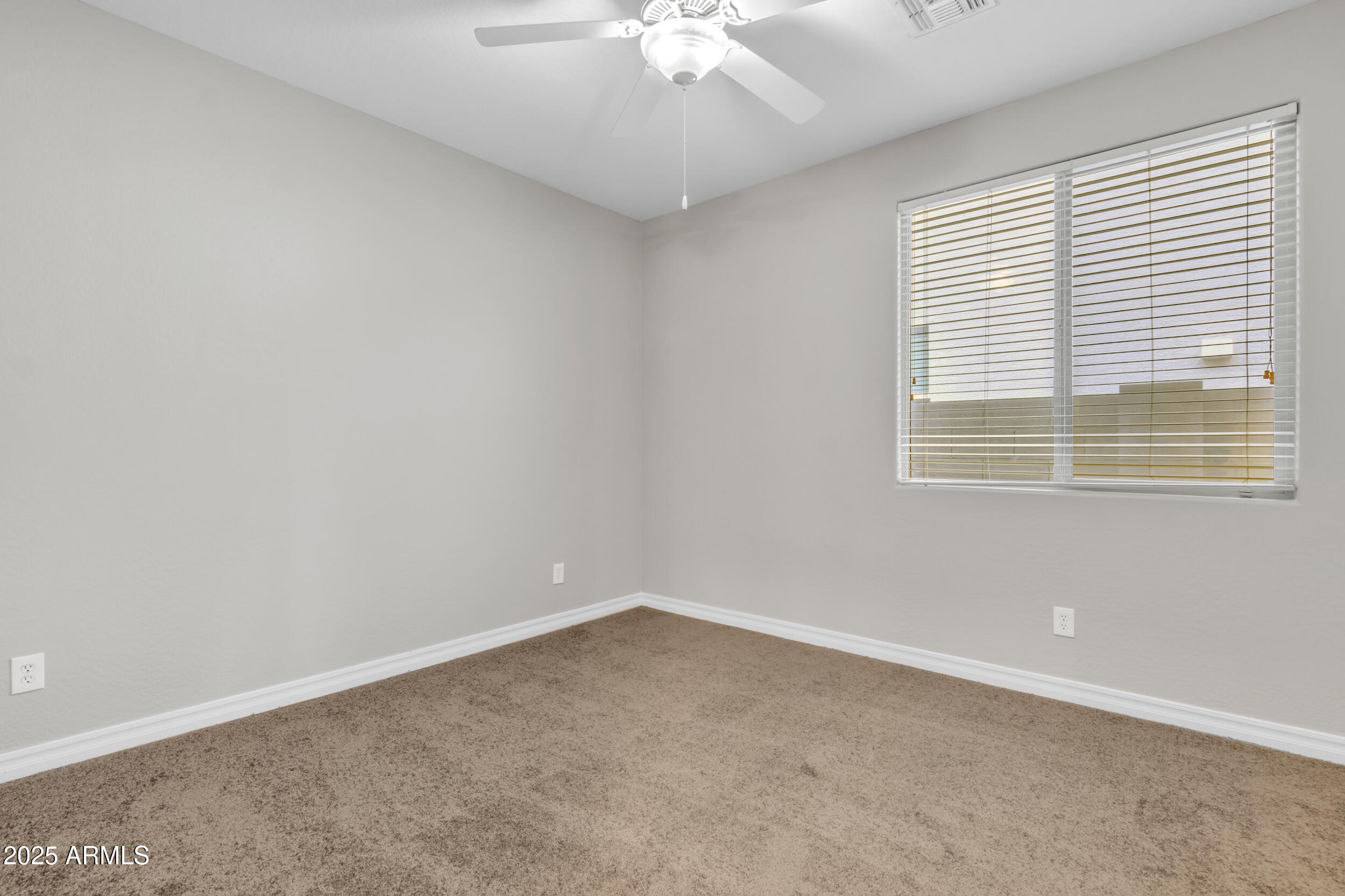 1258 W PLANE TREE Avenue