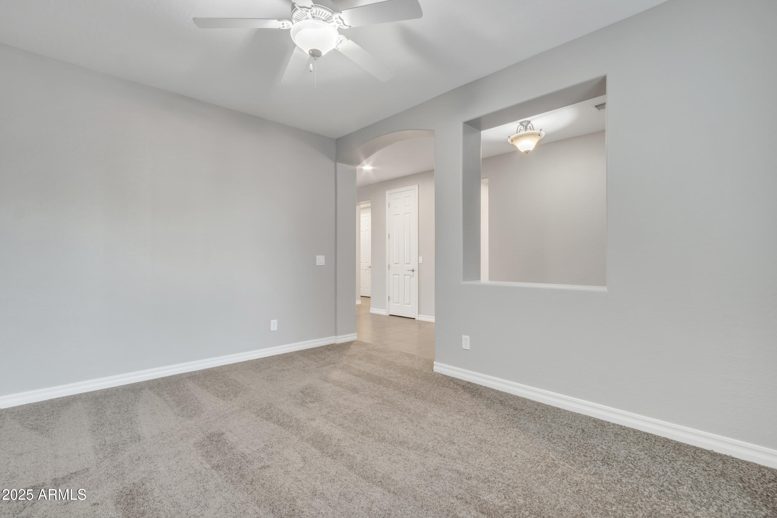 1258 W PLANE TREE Avenue