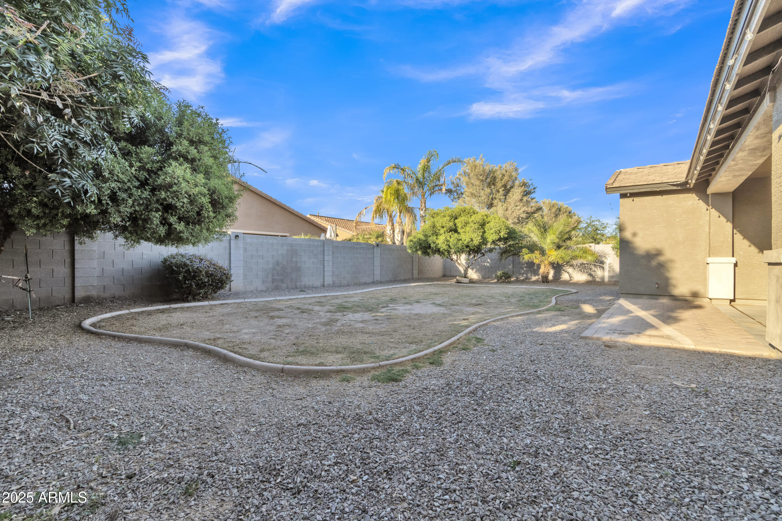 1258 W PLANE TREE Avenue