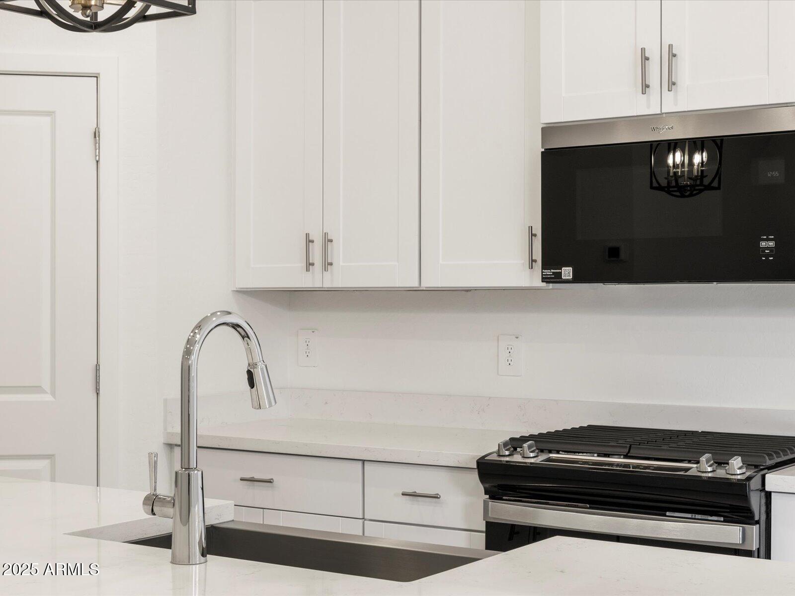 16005 W BRONCO Trail, Surprise