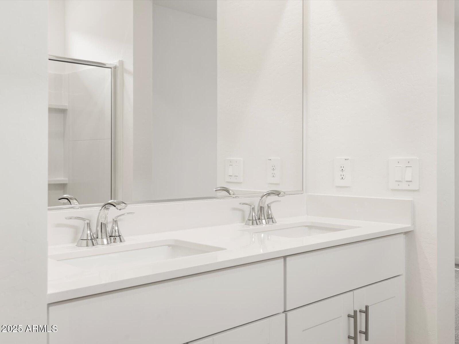 16005 W BRONCO Trail, Surprise