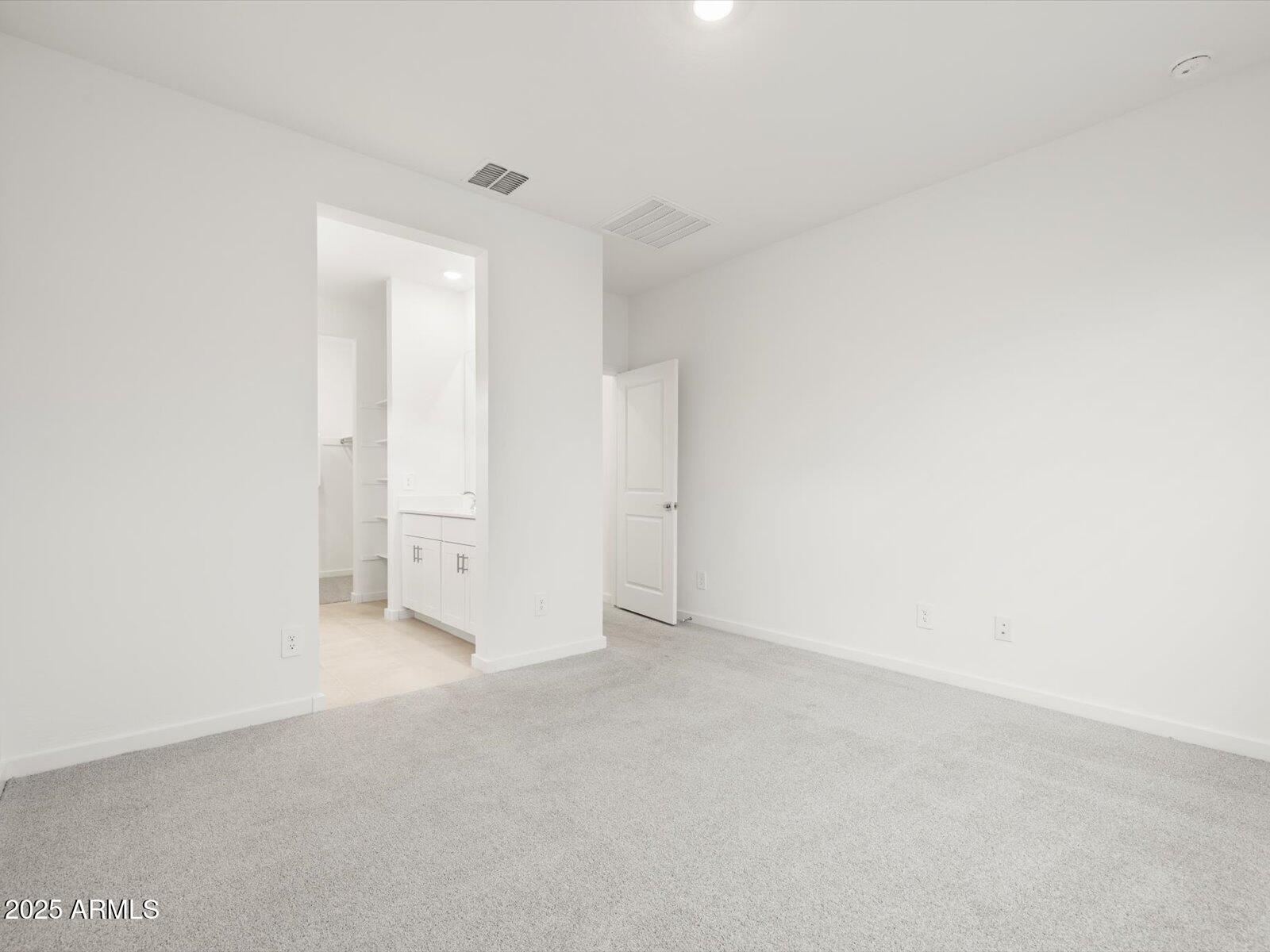 16005 W BRONCO Trail, Surprise