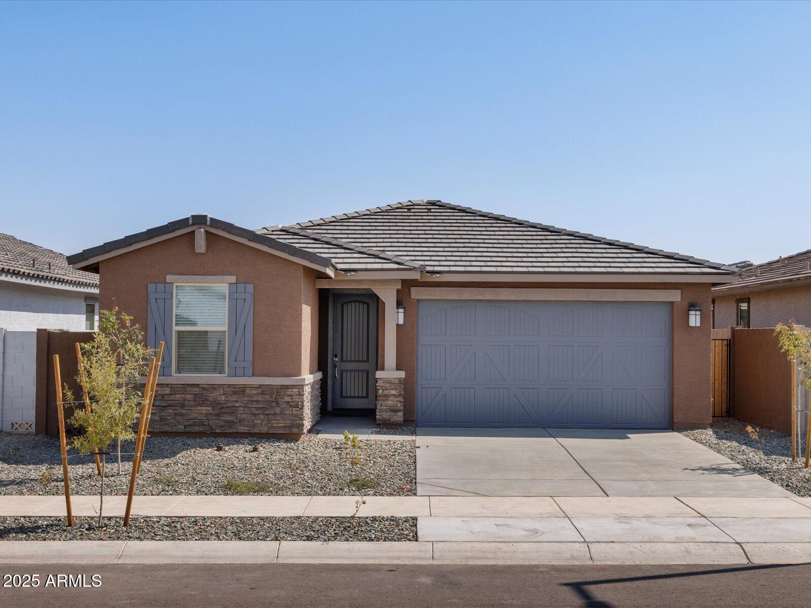 16005 W BRONCO Trail, Surprise