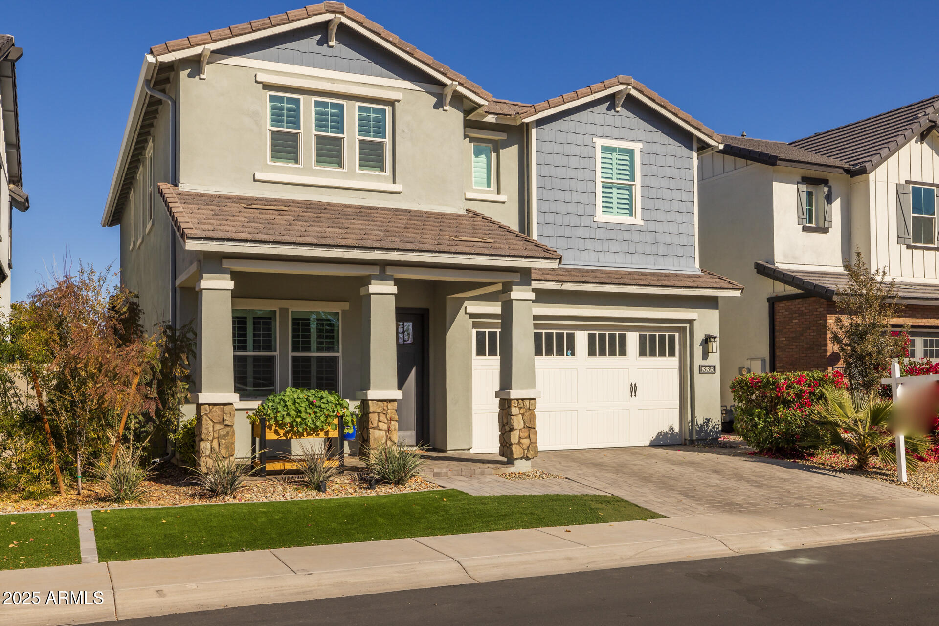 1336 E SIERRA VISTA Drive