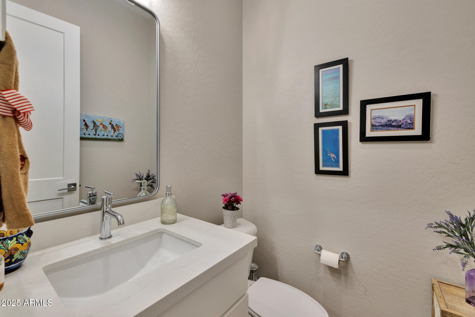 1336 E SIERRA VISTA Drive