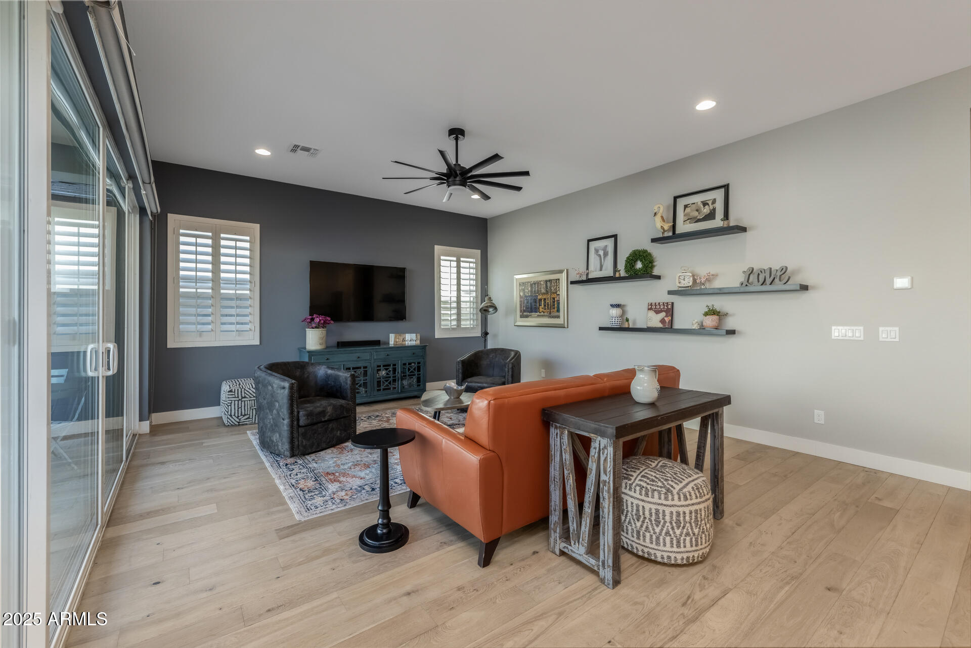 1336 E SIERRA VISTA Drive