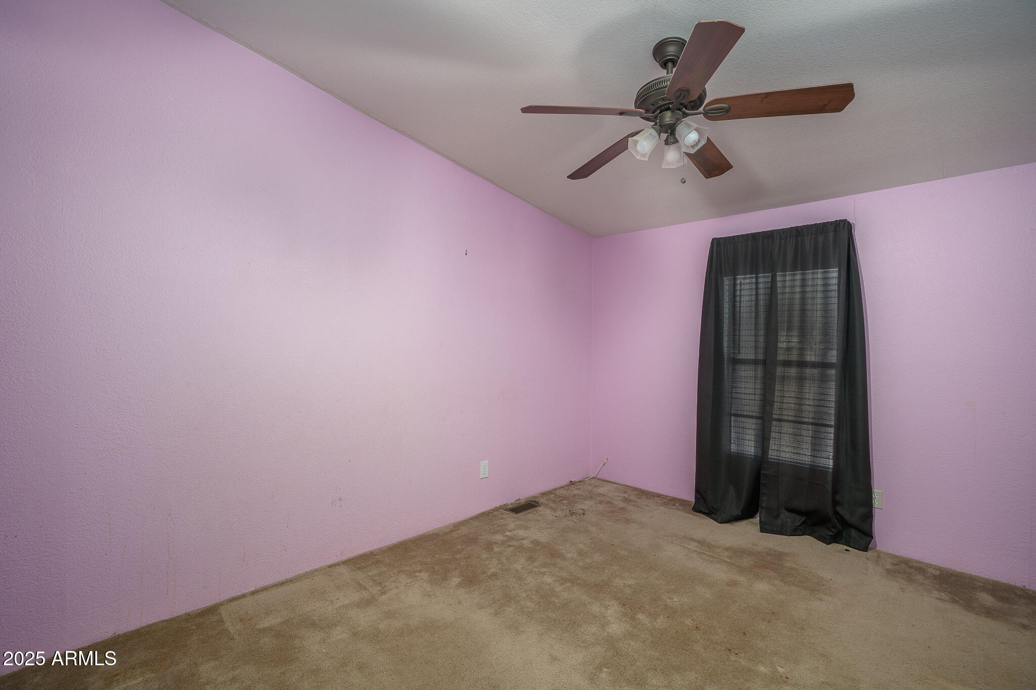 16931 W BARWICK Drive