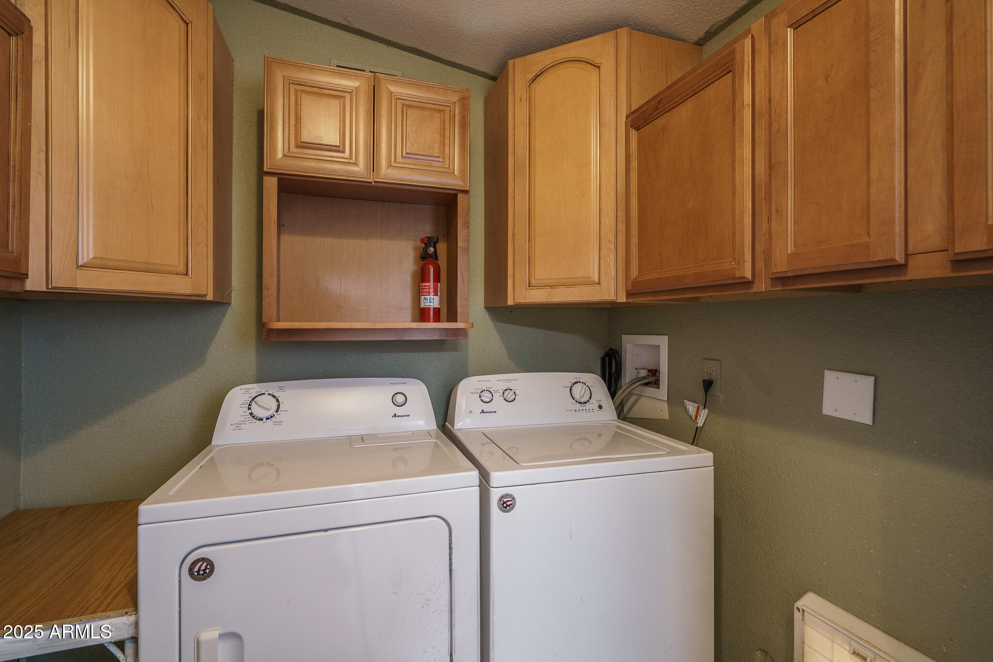 16931 W BARWICK Drive