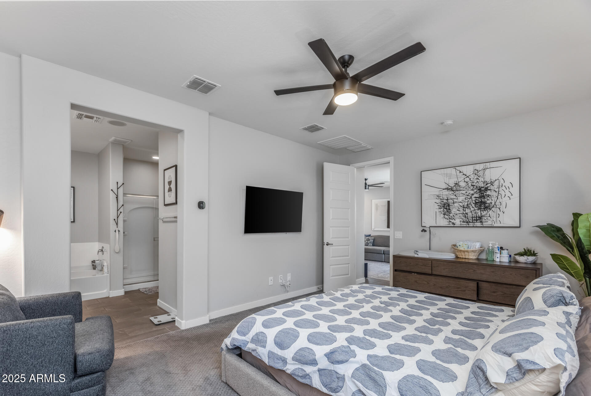 17178 W BUCHANAN Street