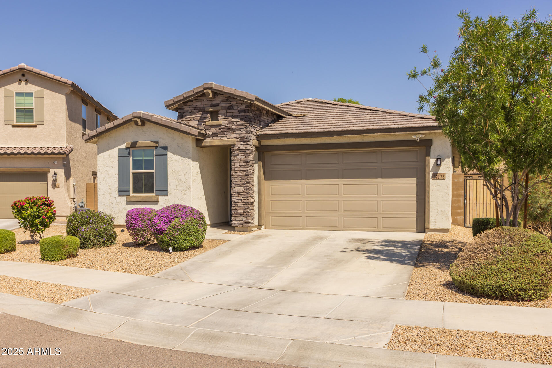 17178 W BUCHANAN Street