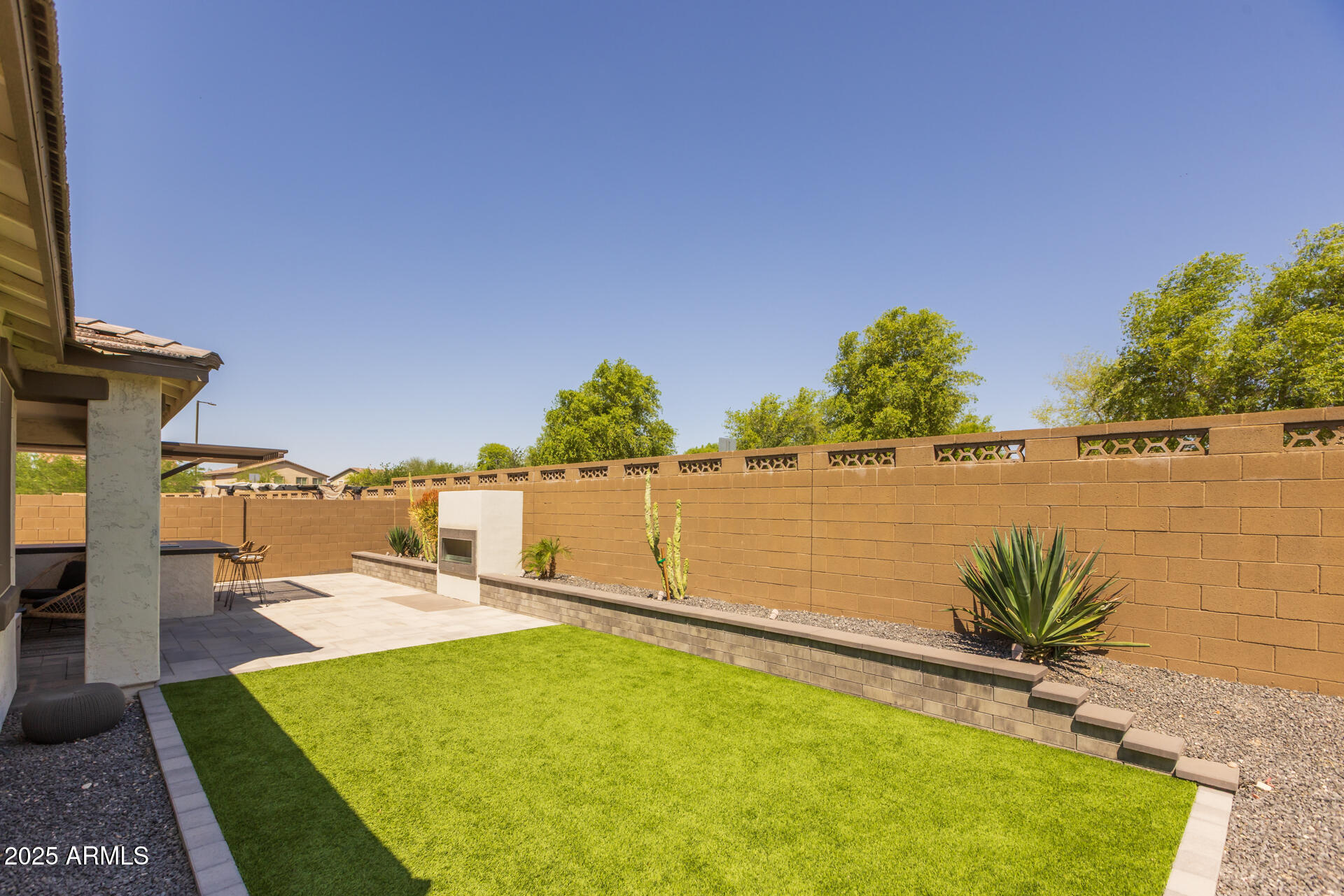 17178 W BUCHANAN Street