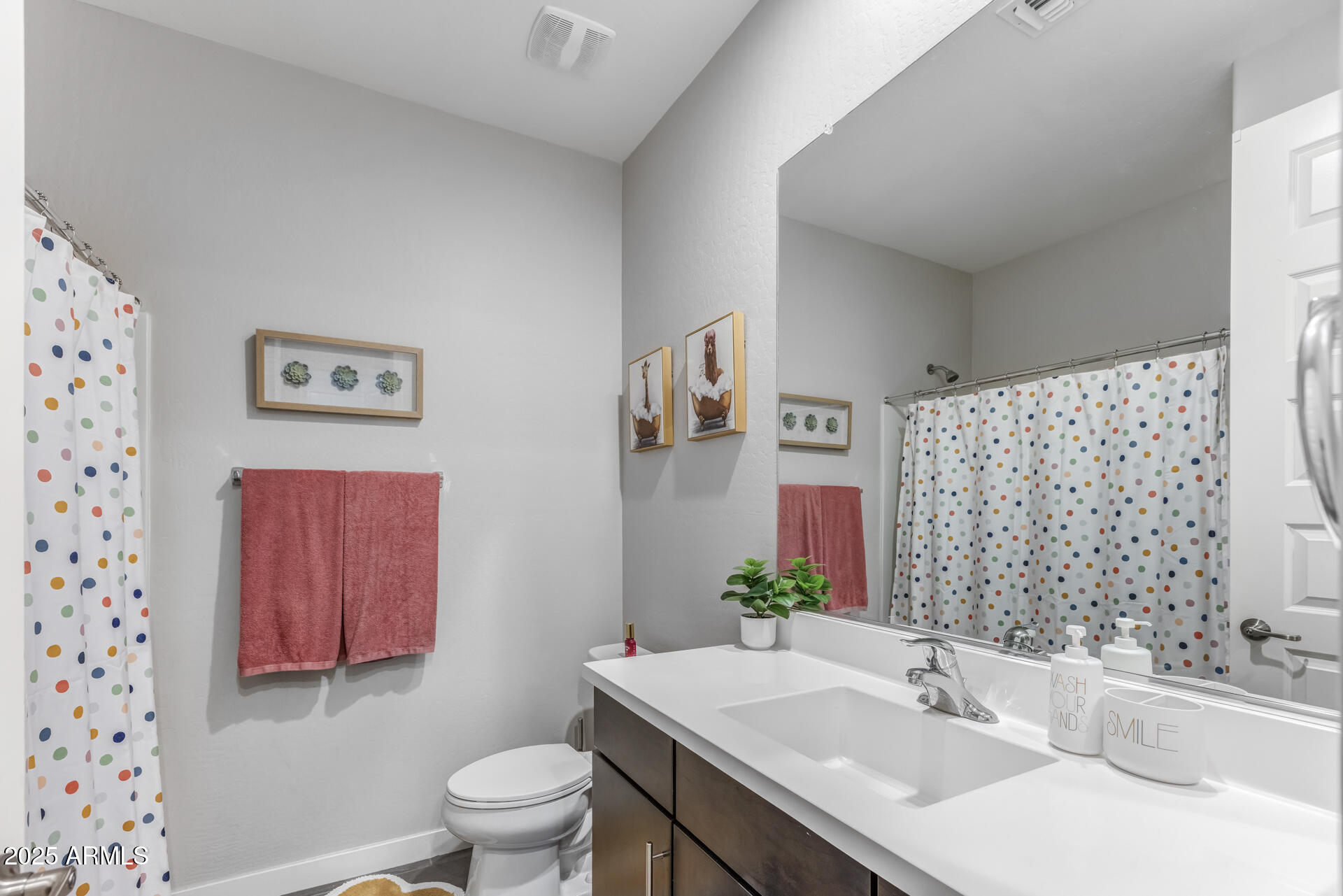 17178 W BUCHANAN Street