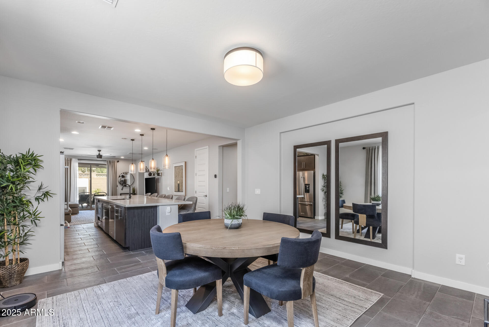 17178 W BUCHANAN Street