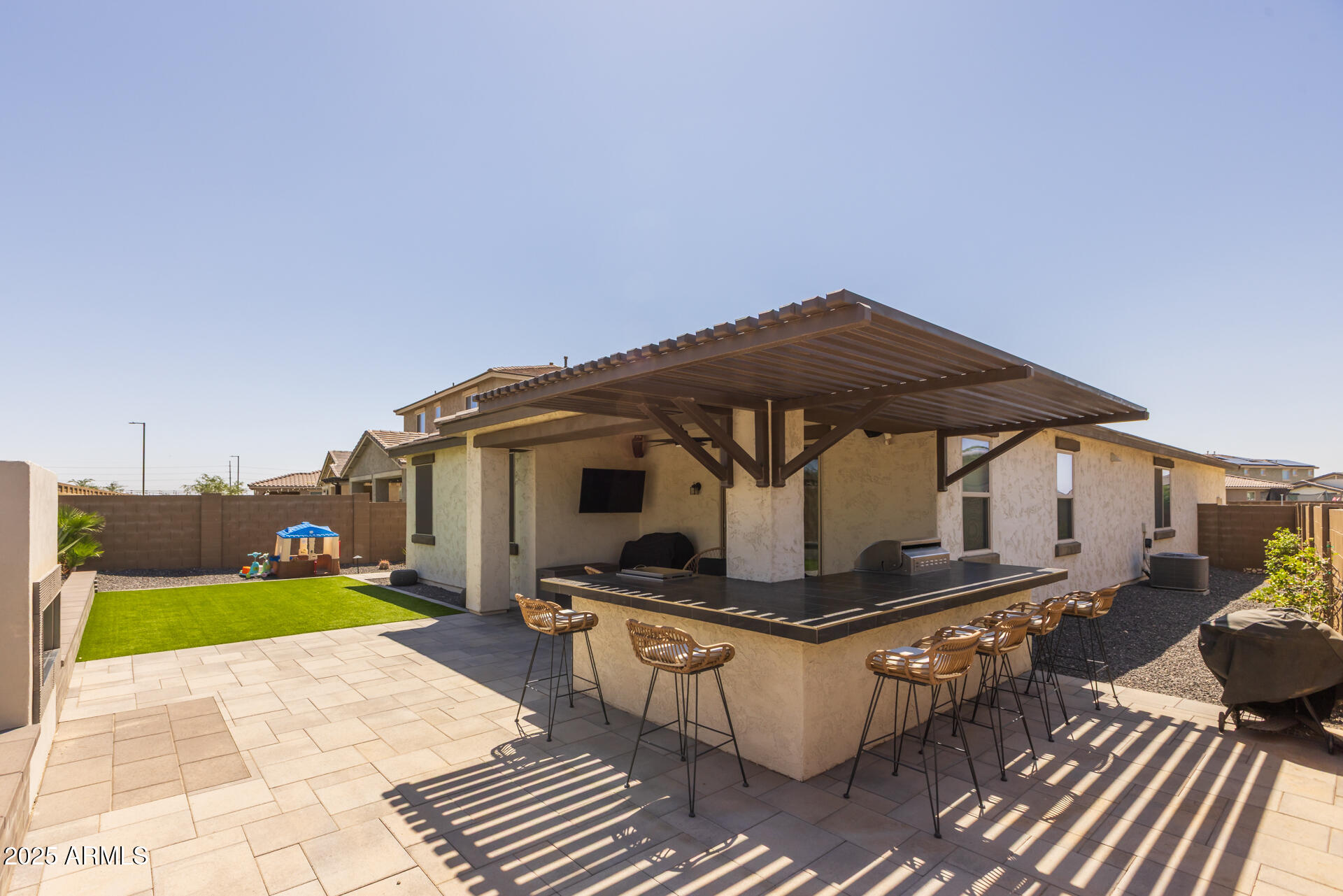 17178 W BUCHANAN Street