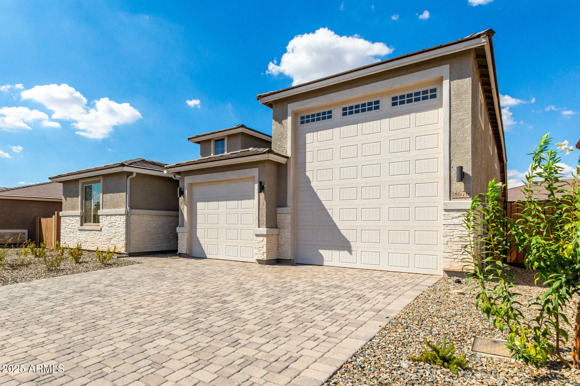 18676 E HELIAN Drive