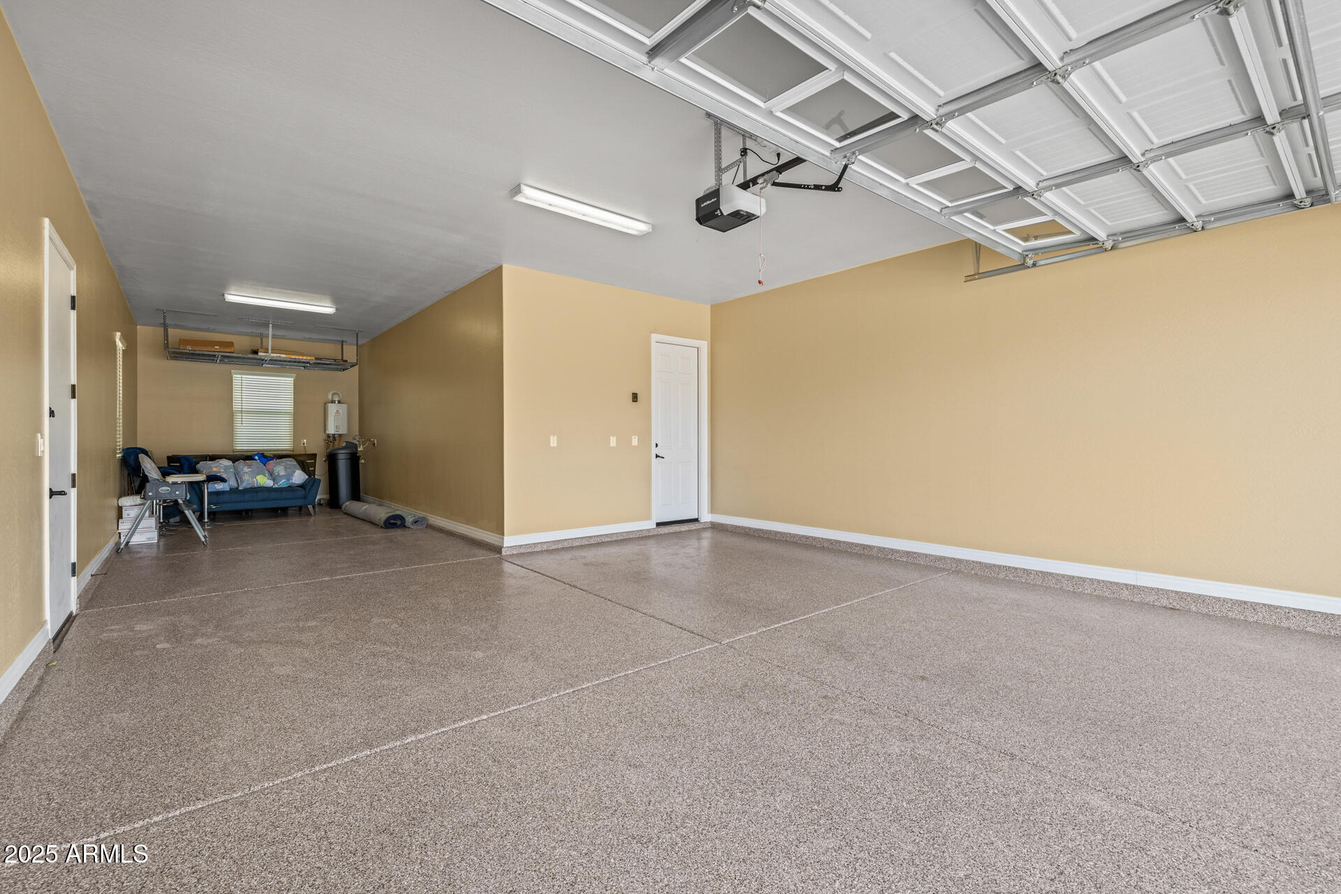 2847 W SHOW LOW Drive