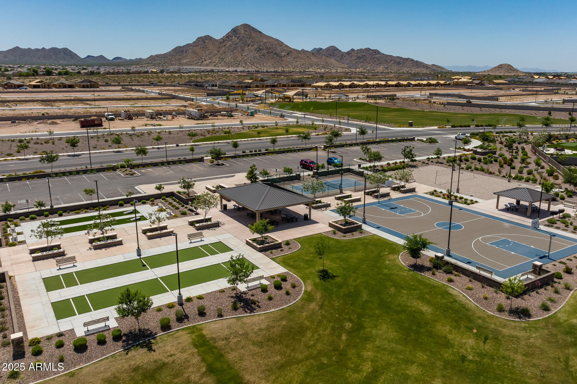 2847 W SHOW LOW Drive