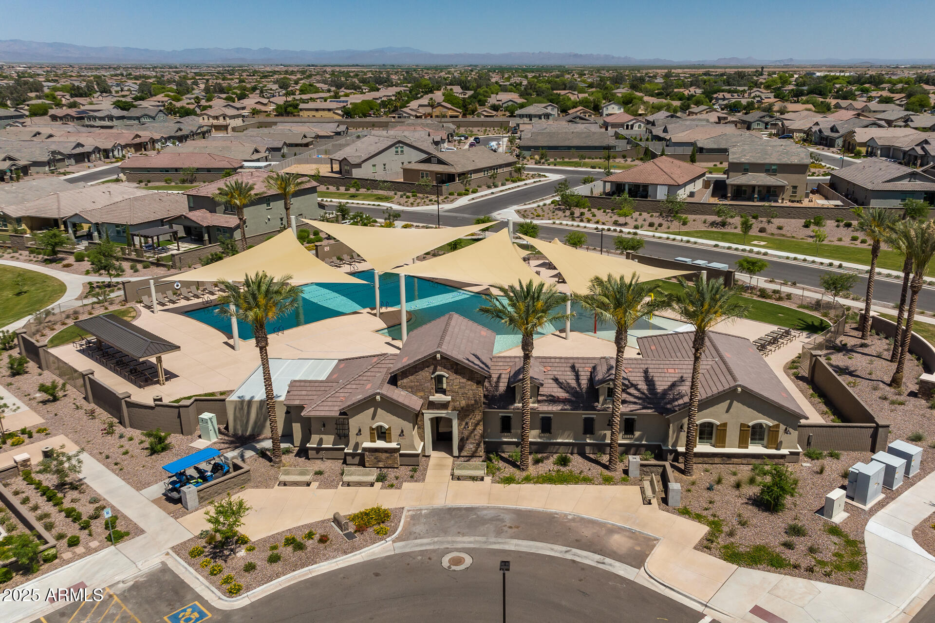 2847 W SHOW LOW Drive