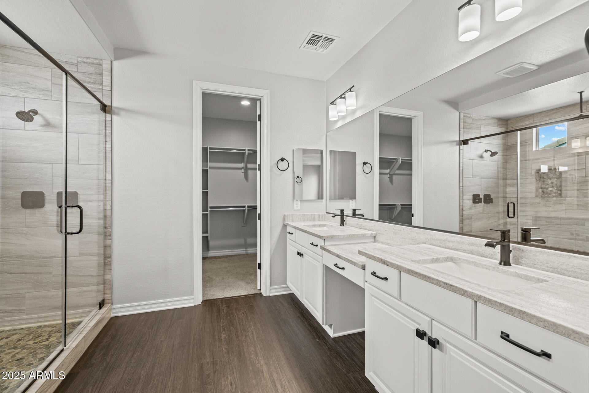 2847 W SHOW LOW Drive