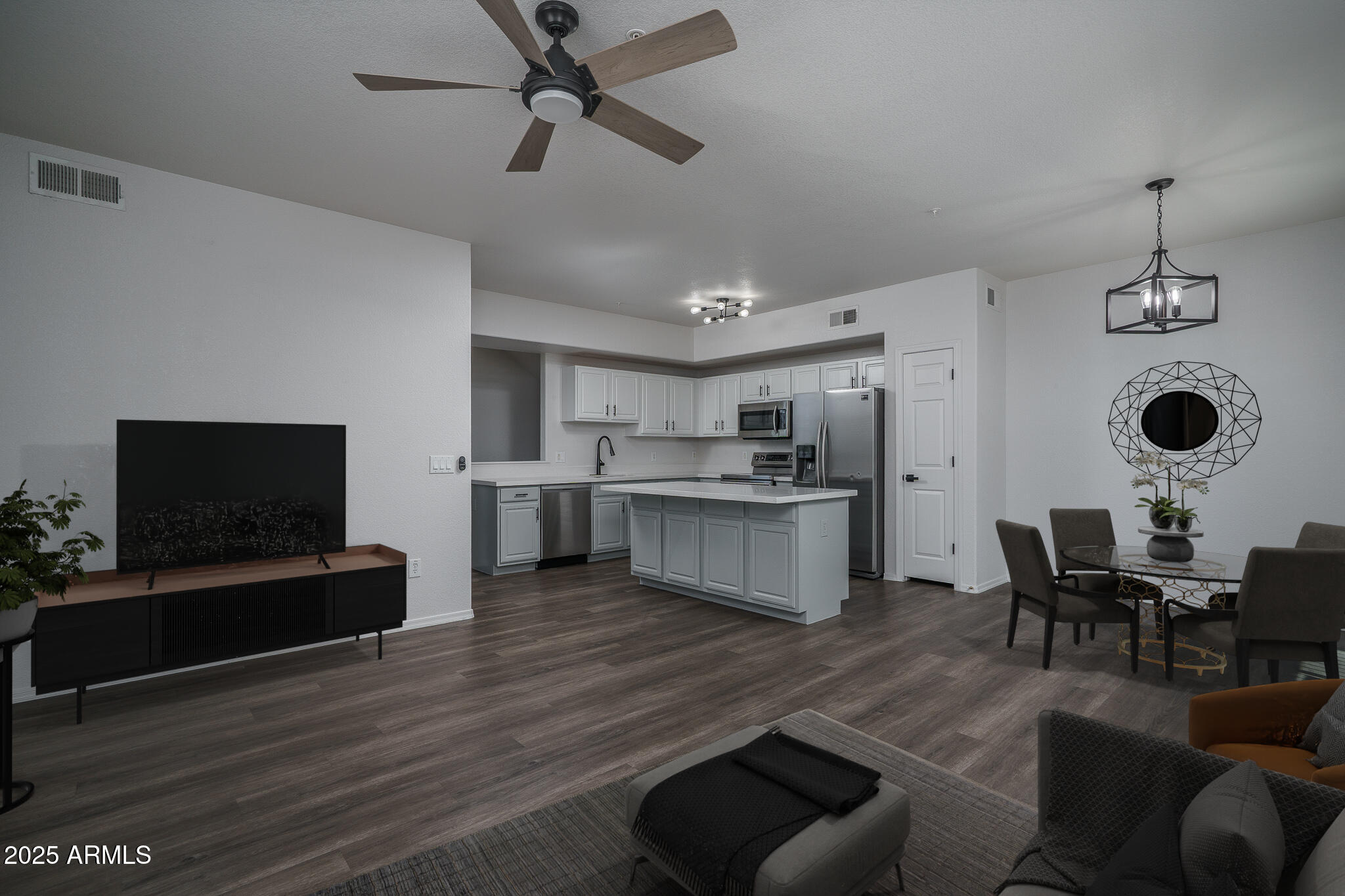 18250 N CAVE CREEK Road, 164