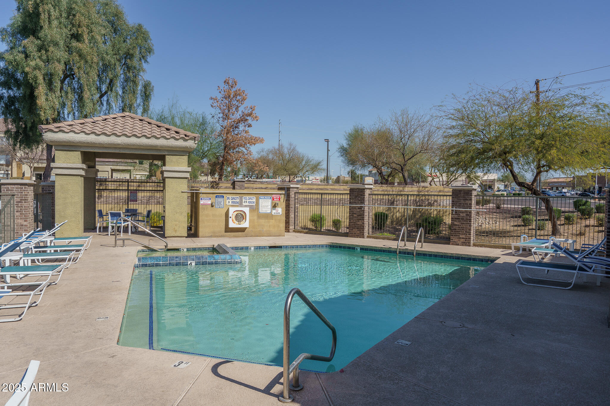 18250 N CAVE CREEK Road, 164