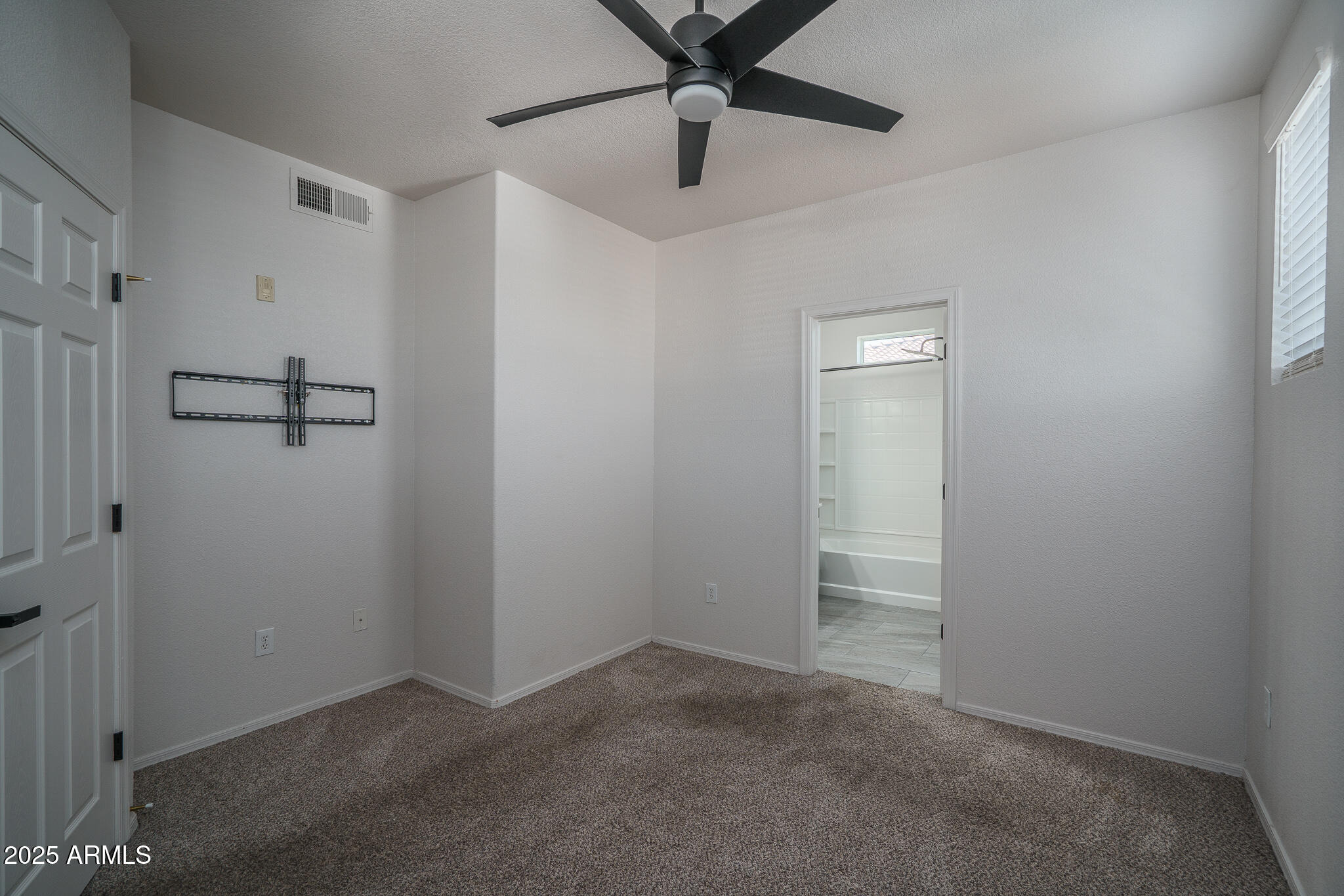 18250 N CAVE CREEK Road, 164