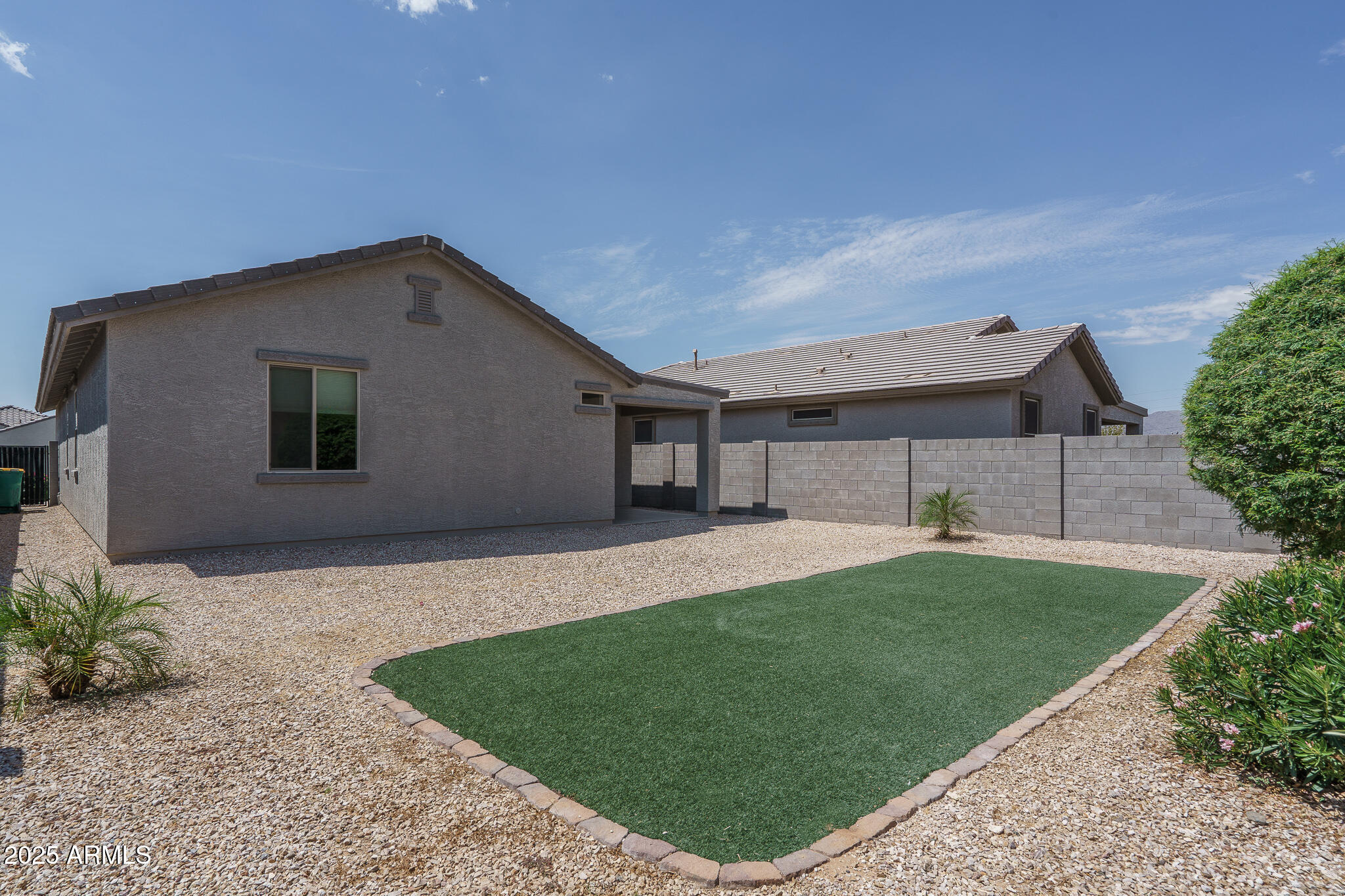 17072 W ALICE Avenue