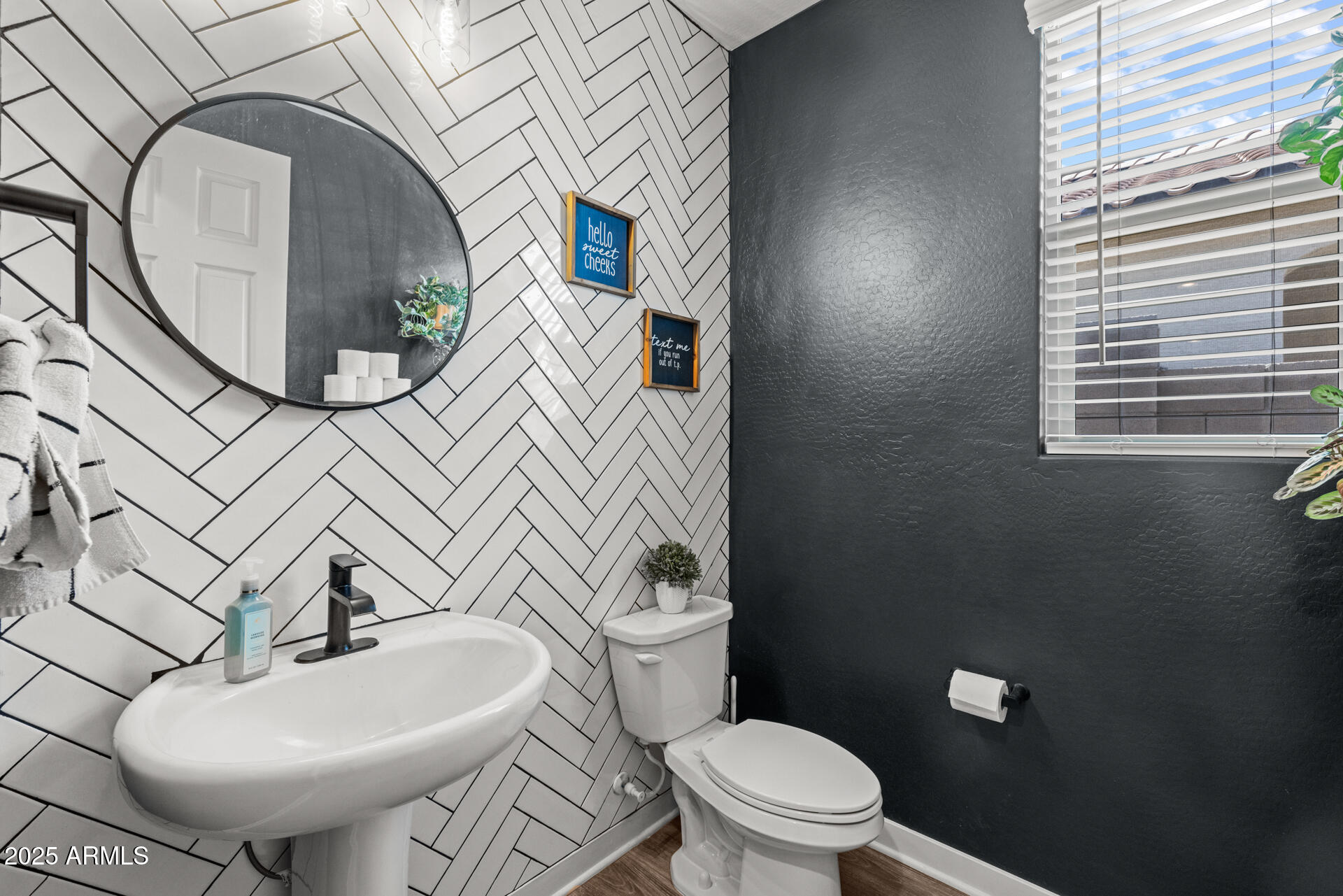 35193 N AGUA CALIENTE