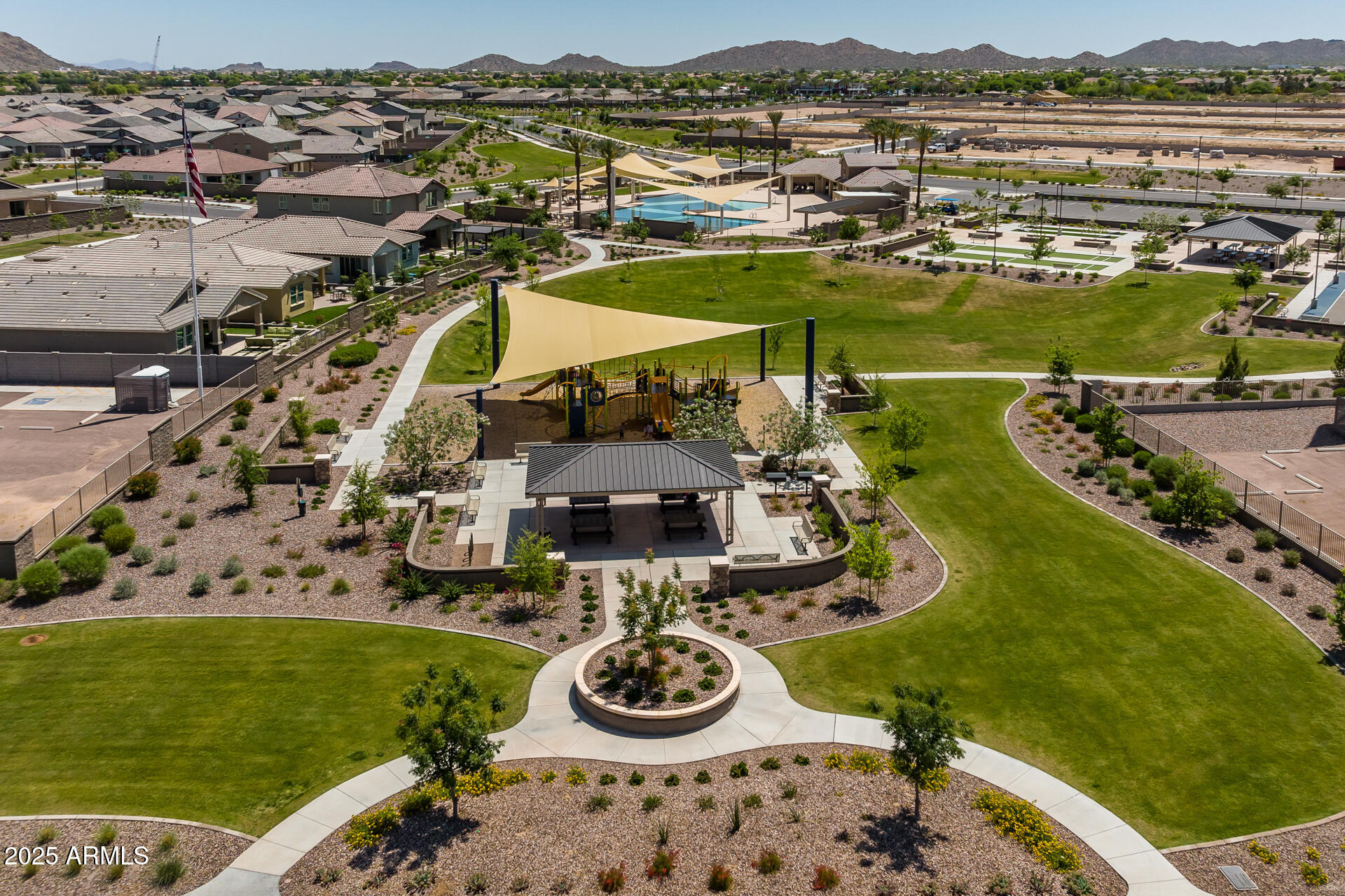 35193 N AGUA CALIENTE