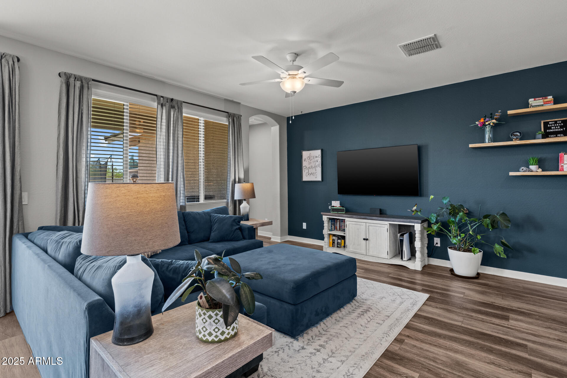 35193 N AGUA CALIENTE