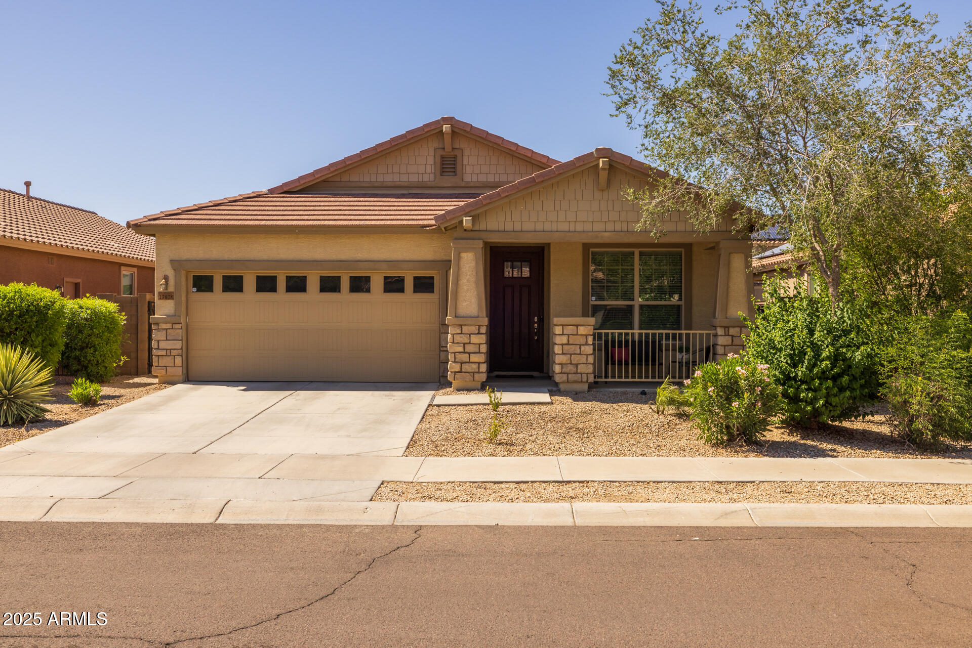 17038 W MOHAVE Street