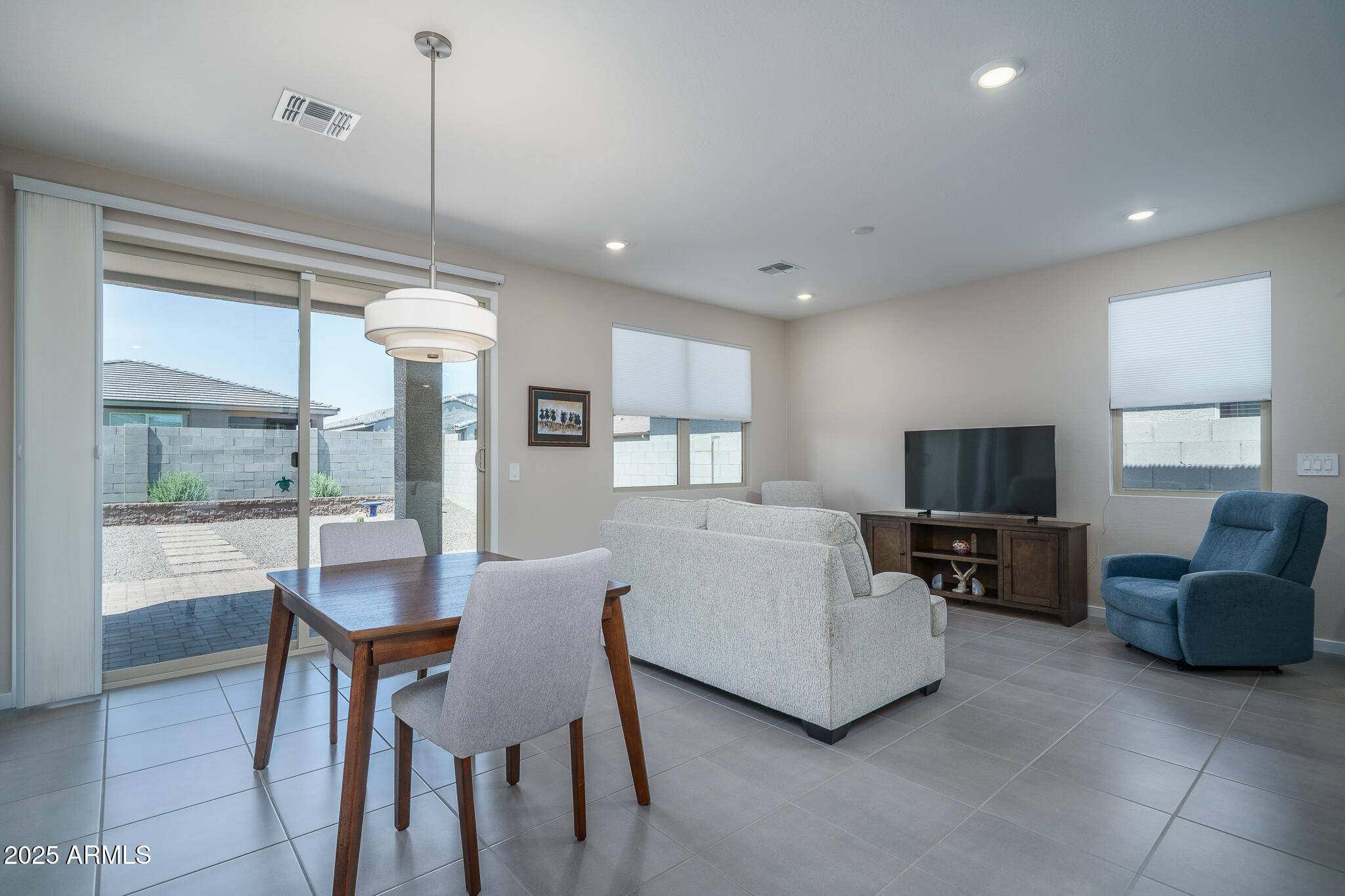 16062 W GRAY FOX Trail