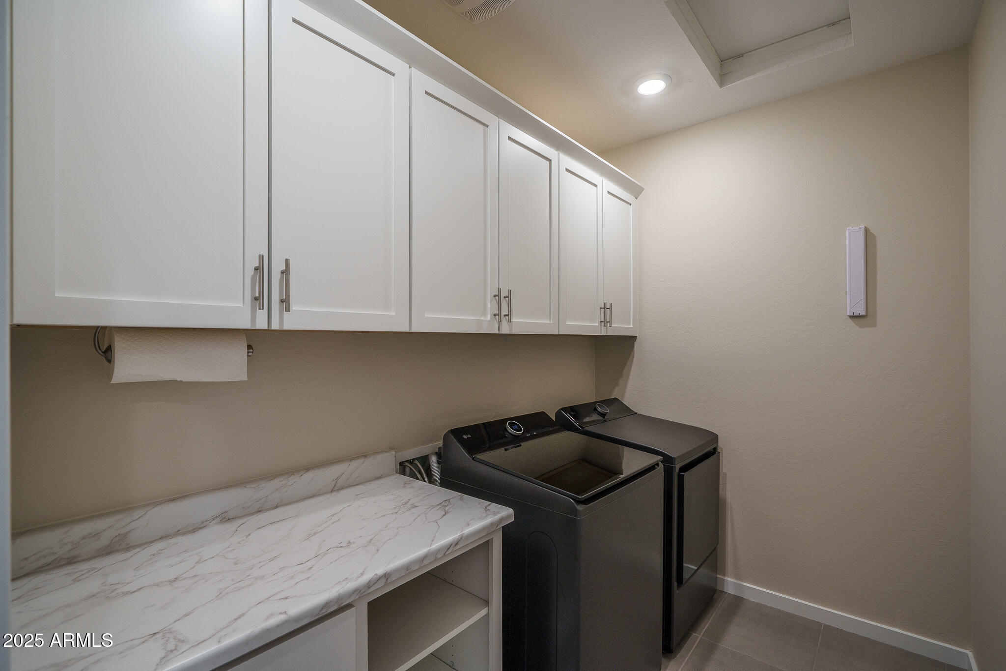 16062 W GRAY FOX Trail