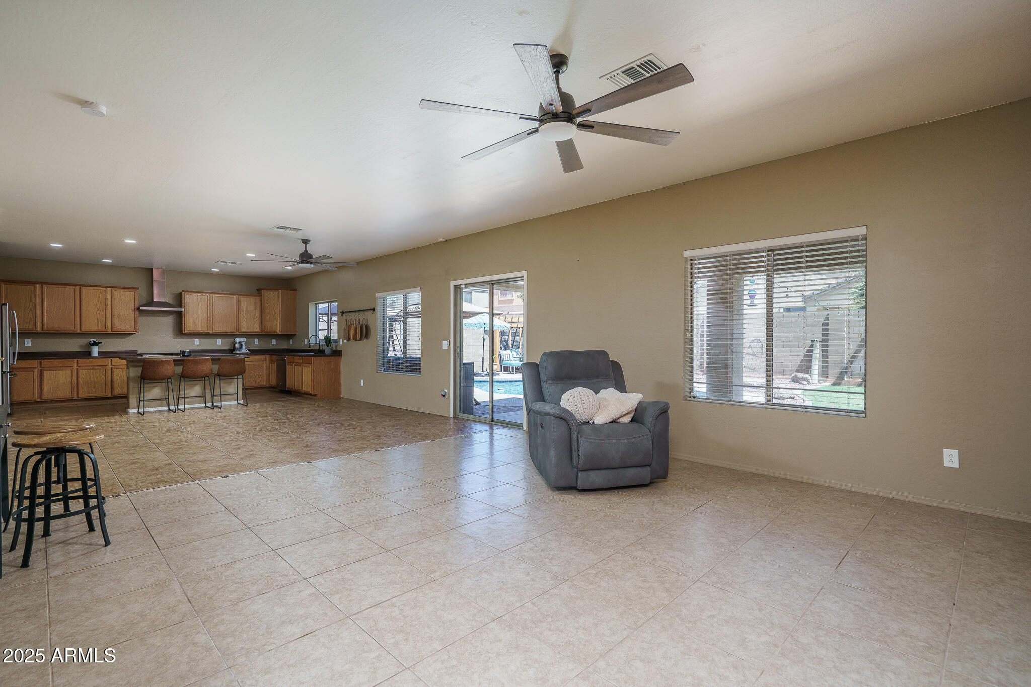 11832 W ELECTRA Lane