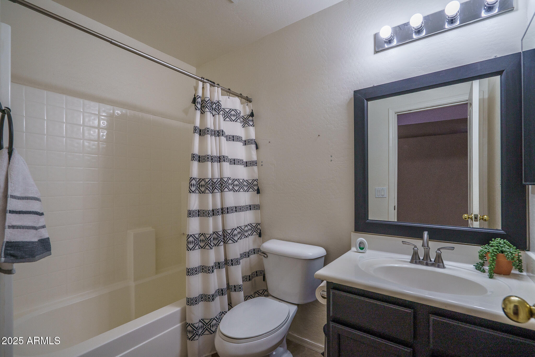 11832 W ELECTRA Lane