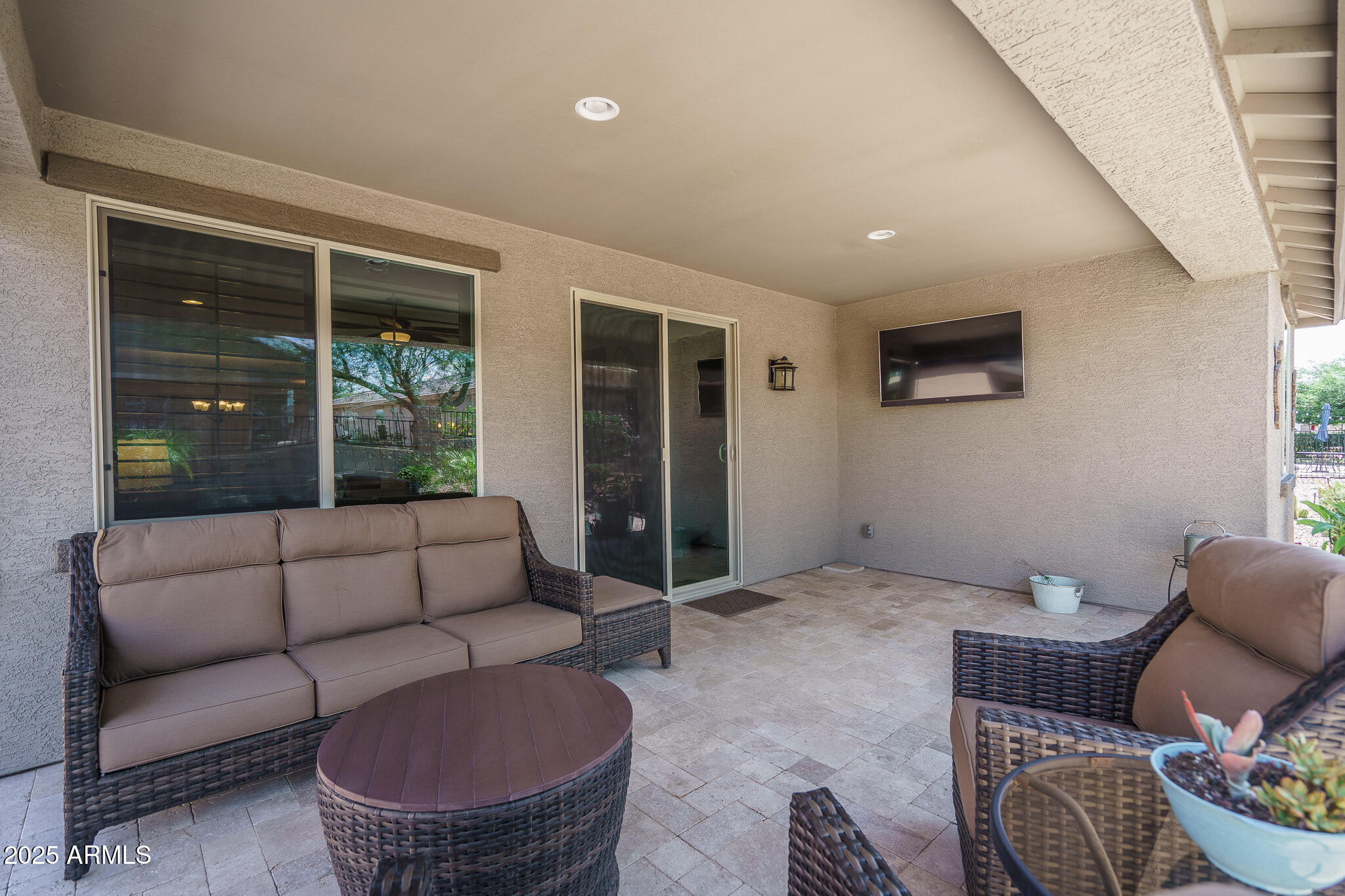 22574 W MOONLIGHT Path