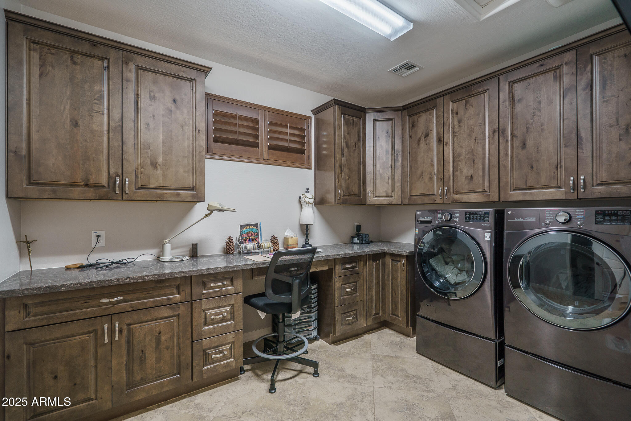 22574 W MOONLIGHT Path