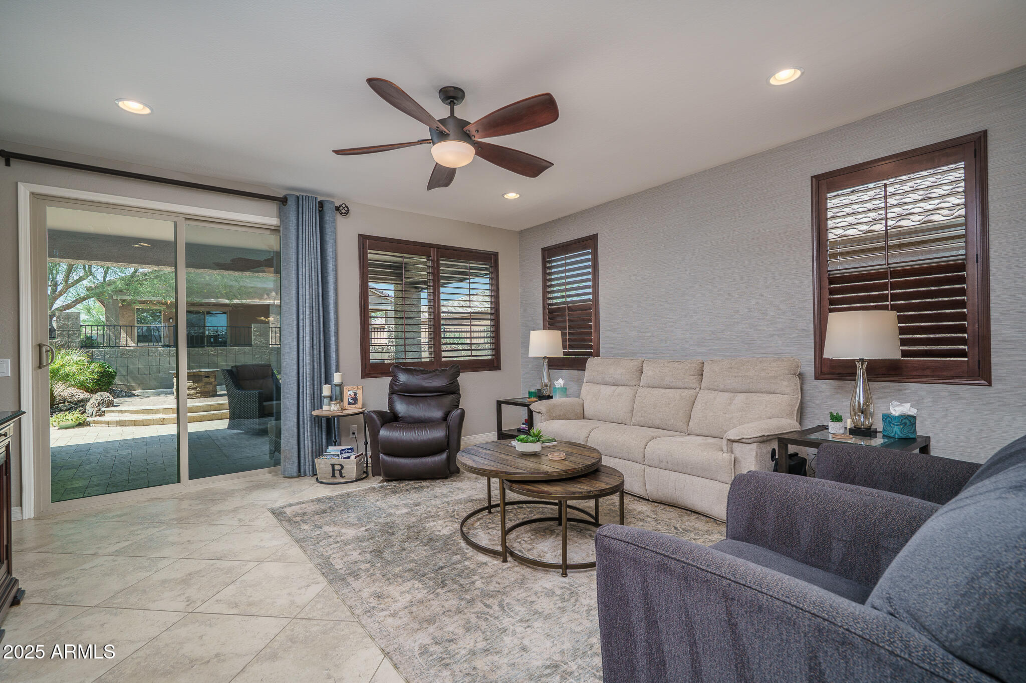 22574 W MOONLIGHT Path