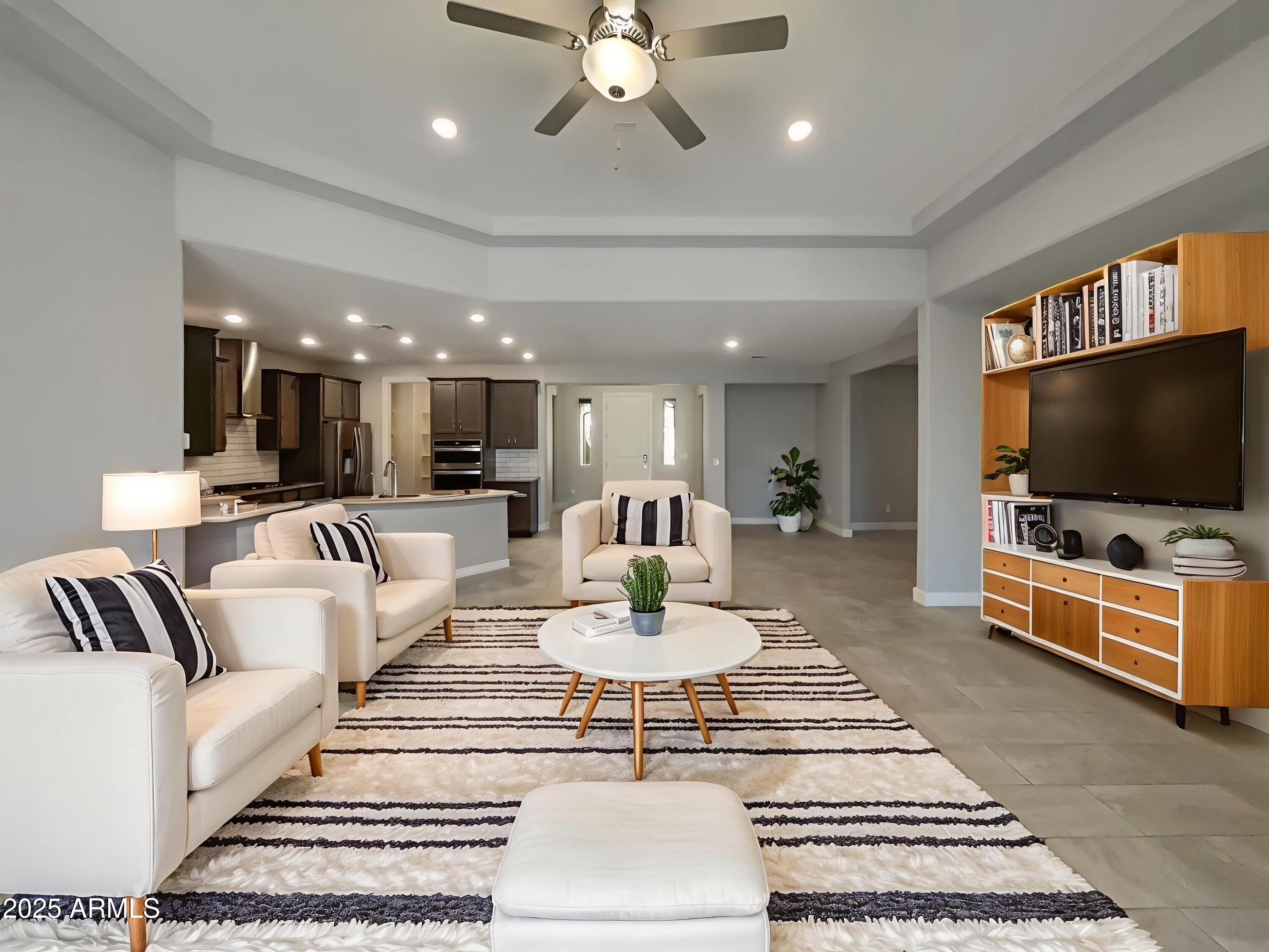 18389 W LONG LAKE Road