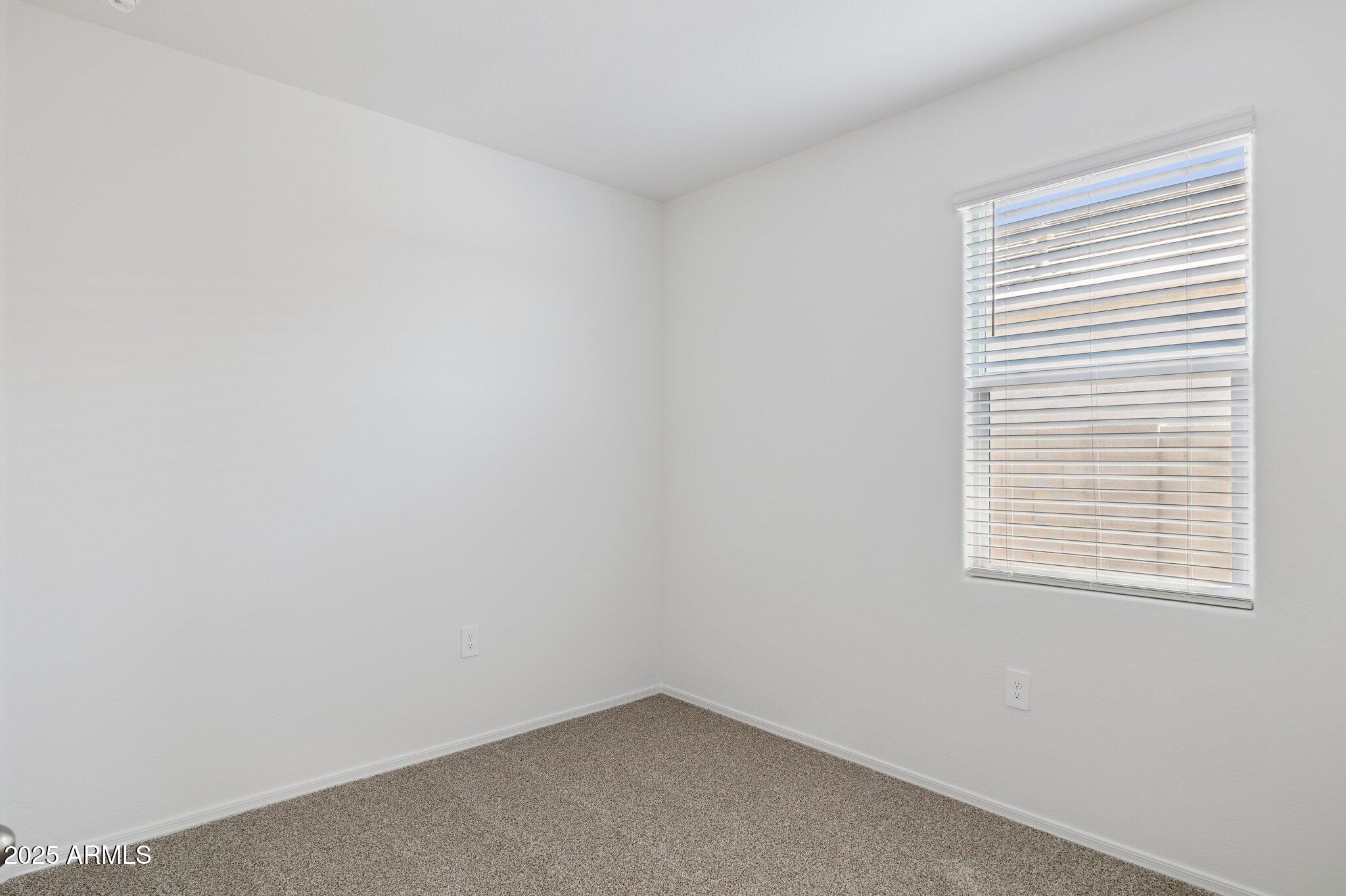 18362 W HACKAMORE Drive