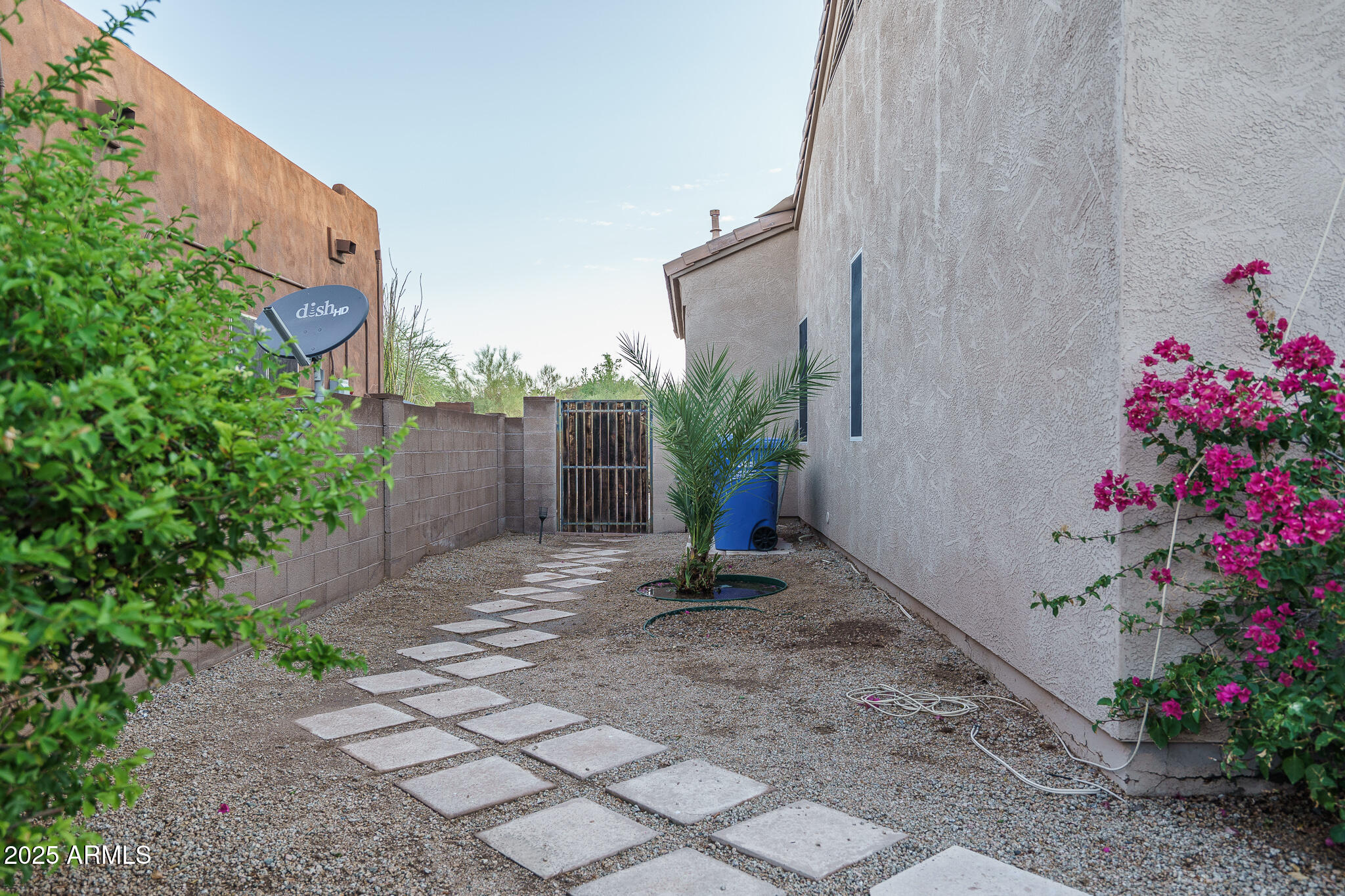 4609 E PINNACLE VISTA Drive