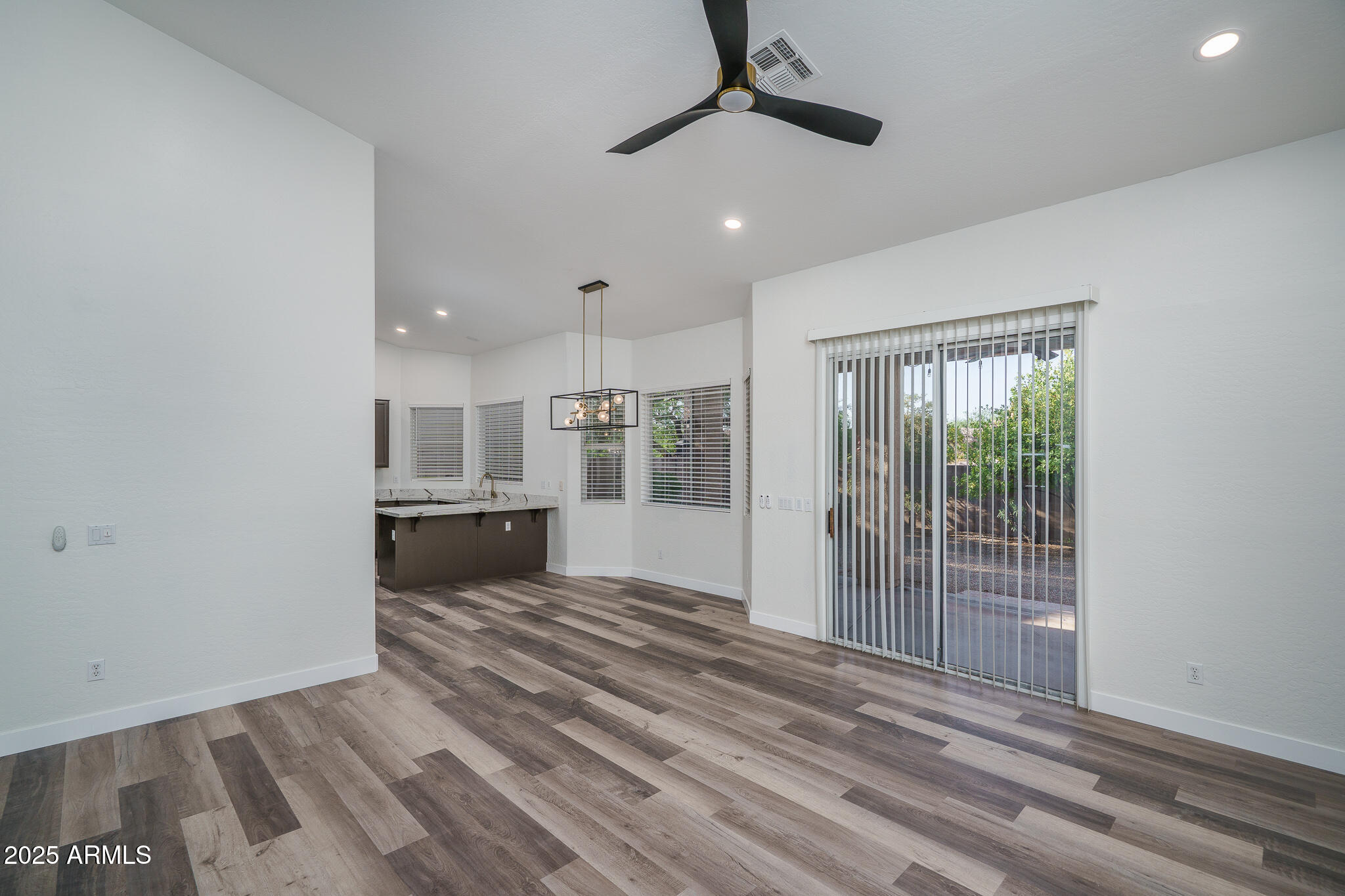 4609 E PINNACLE VISTA Drive