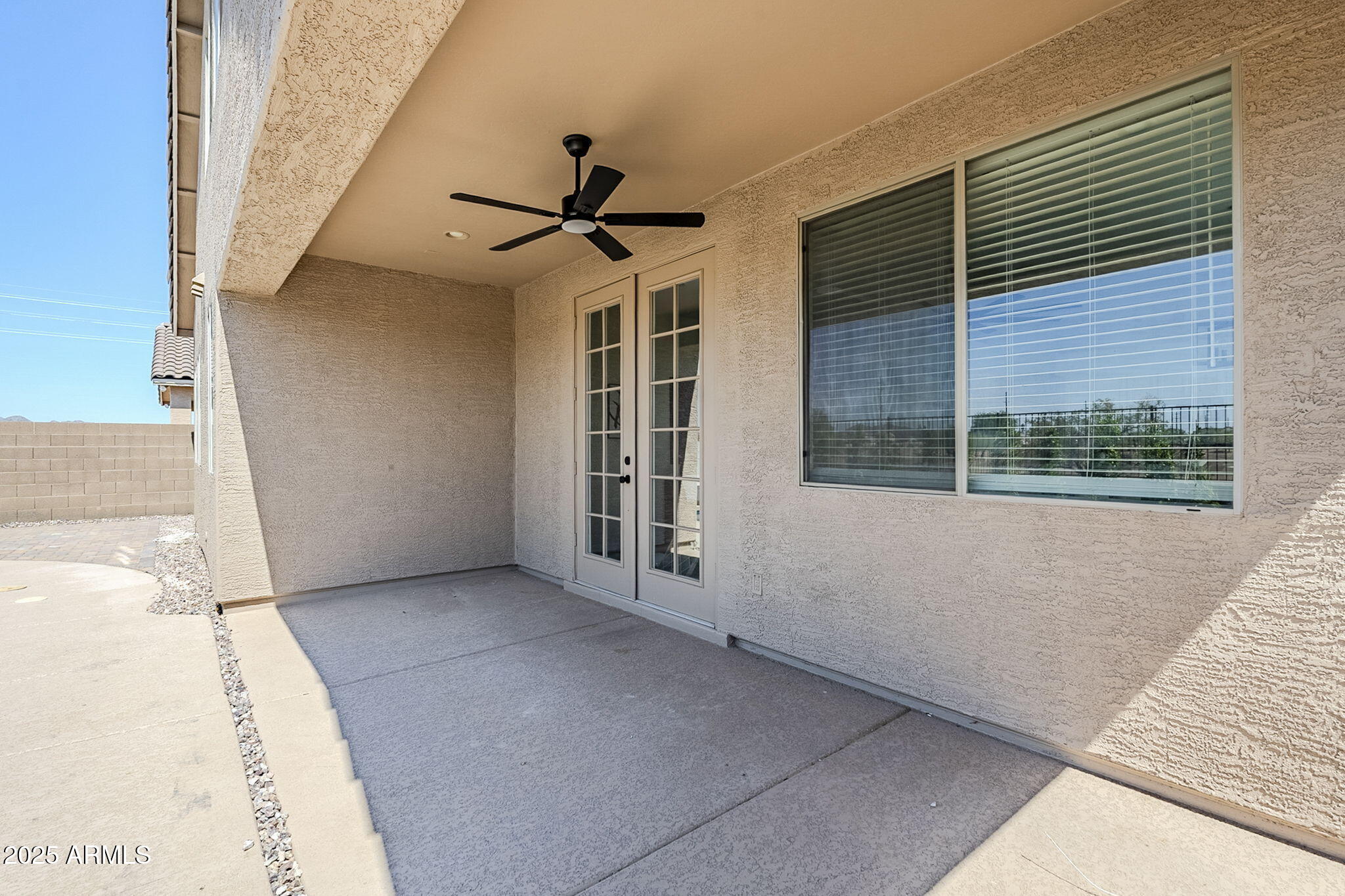 1367 W STEPHANIE Lane