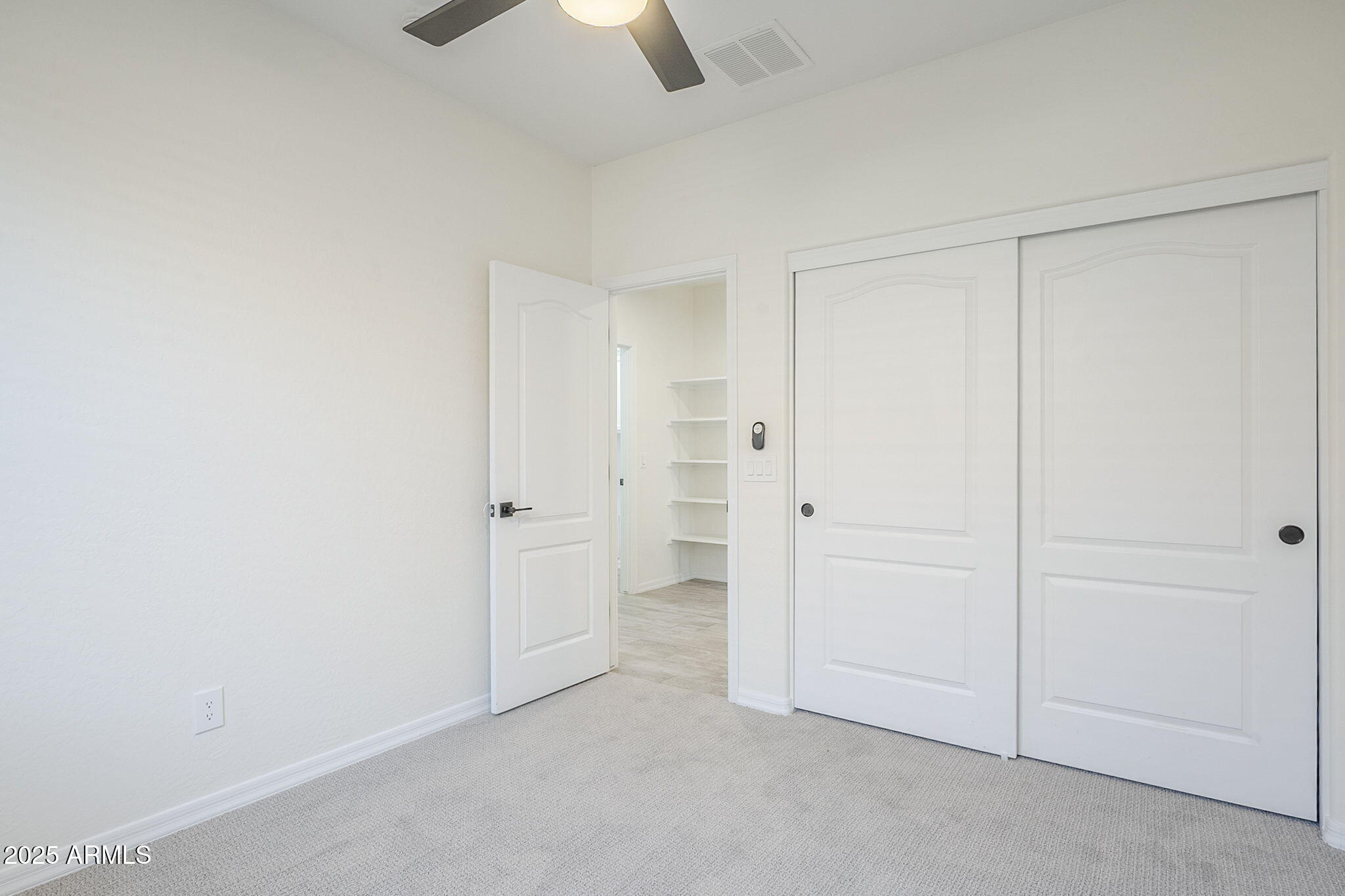 1367 W STEPHANIE Lane